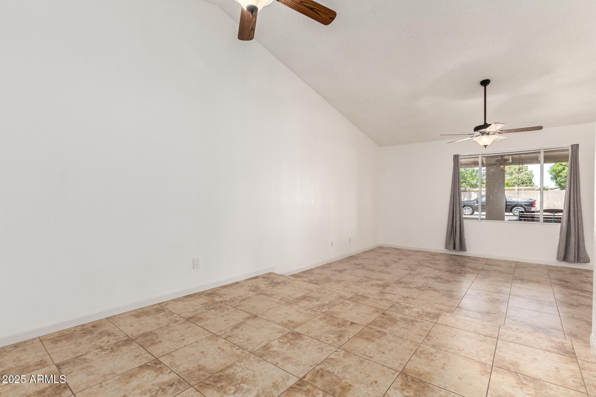 4107 W CAMPO BELLO Drive