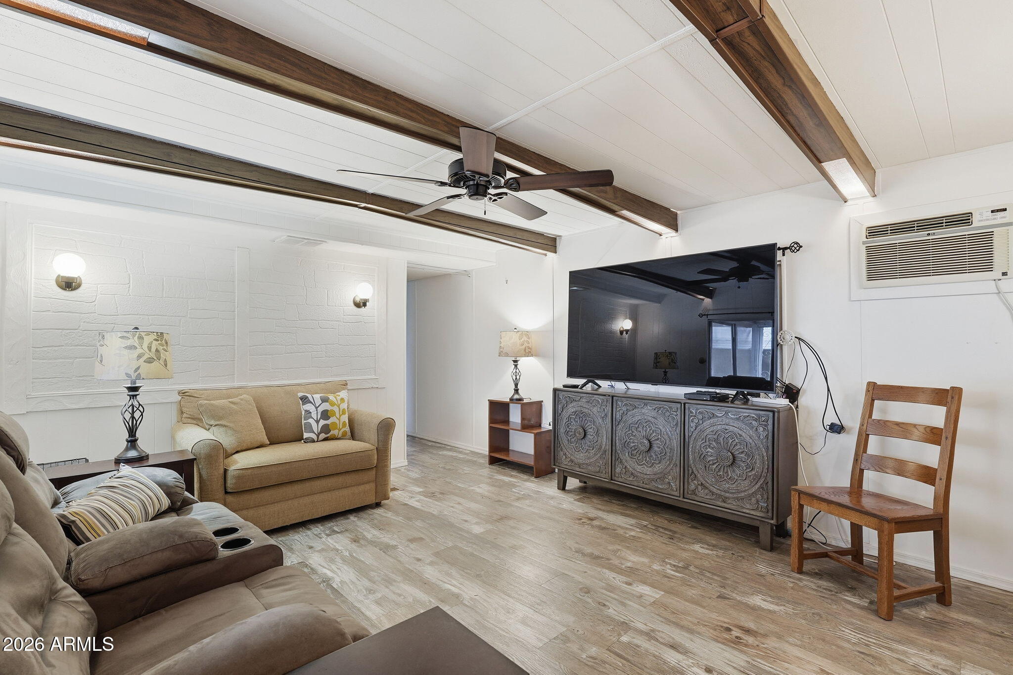 2100 N TREKELL Road 363