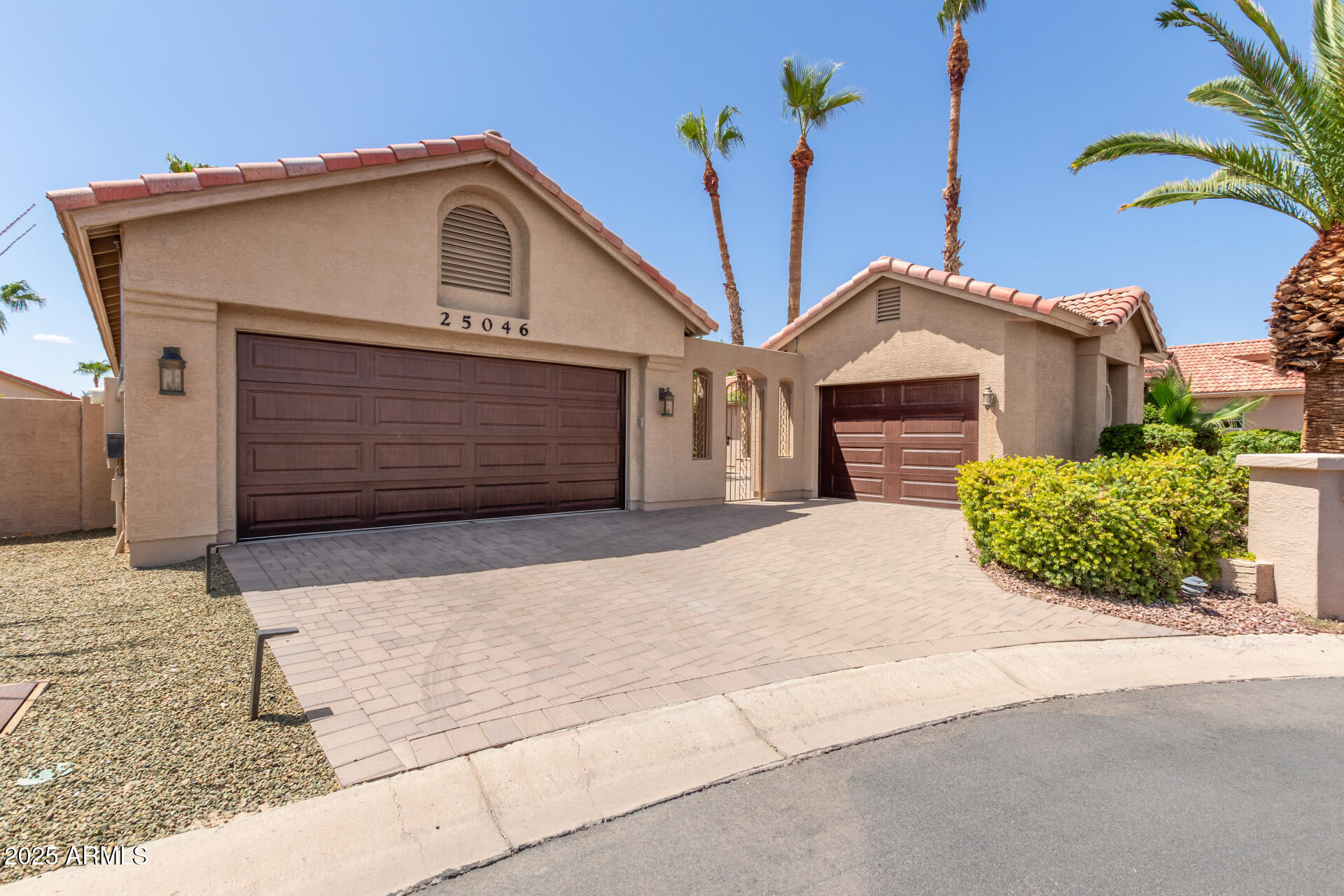 25046 S FOXGLENN Drive