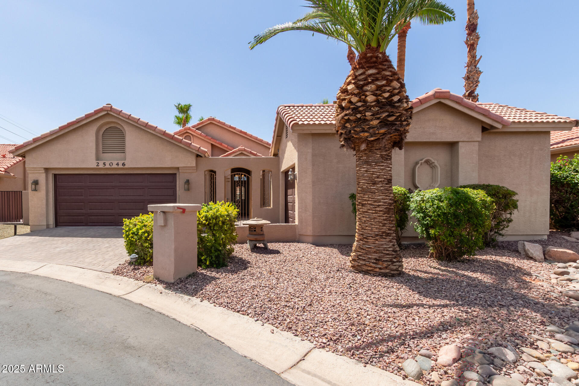 25046 S FOXGLENN Drive