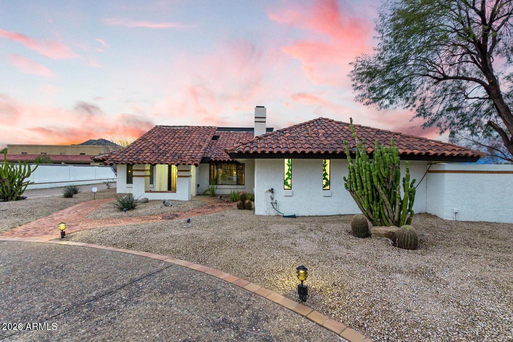 Photo of 5224 W Creedance Boulevard, Glendale, AZ 85310 (MLS # 7035724)
