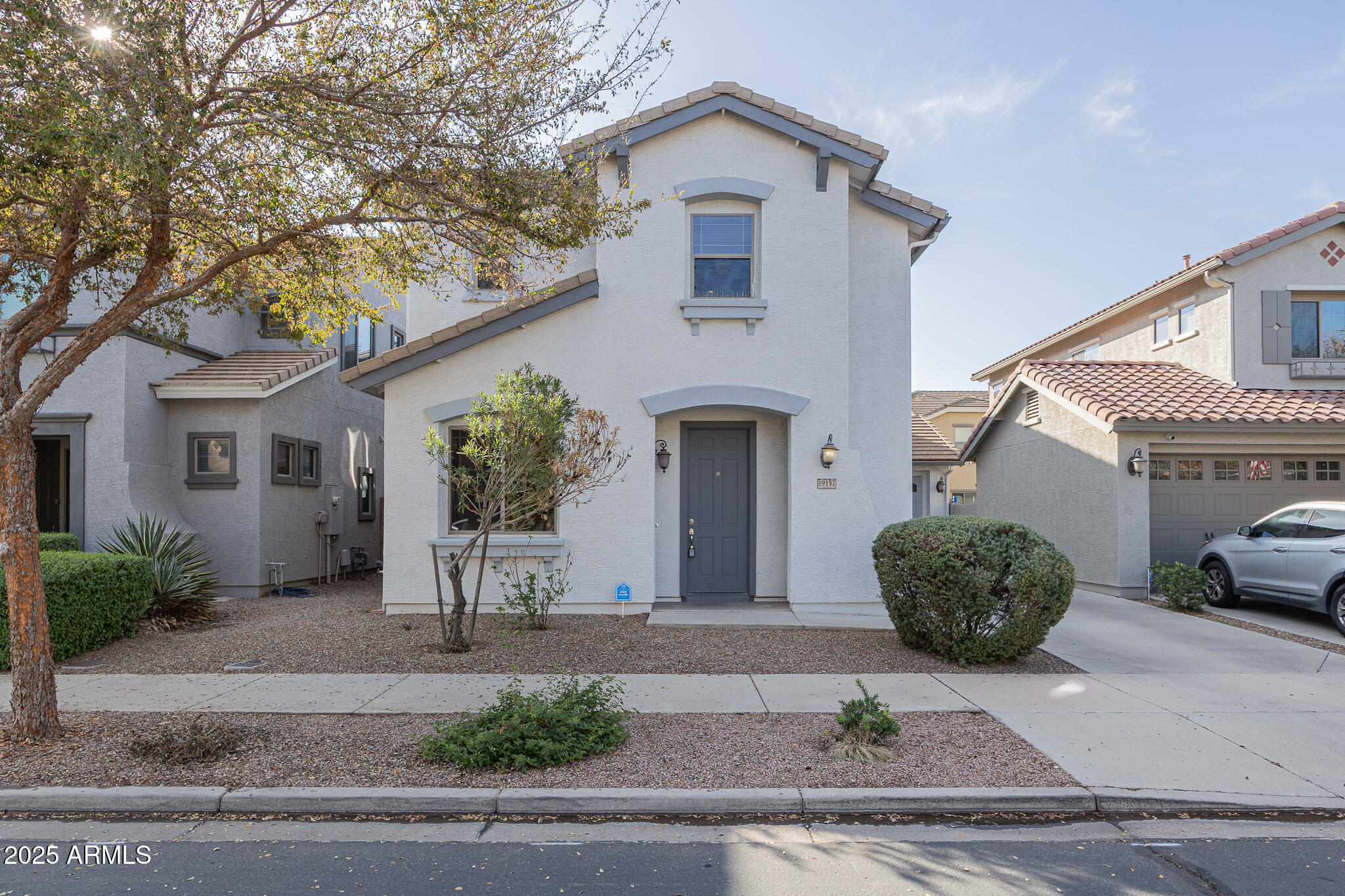 19157 E KINGBIRD Drive