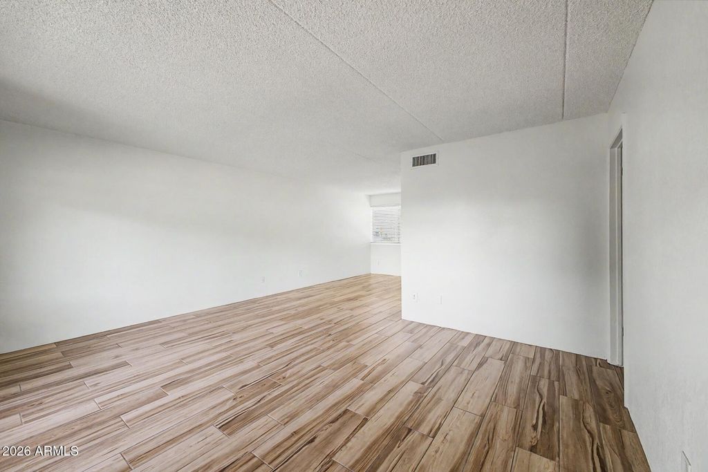 Photo of 7141 N 16th Street #10, Phoenix, AZ 85020 (MLS # 7028885)