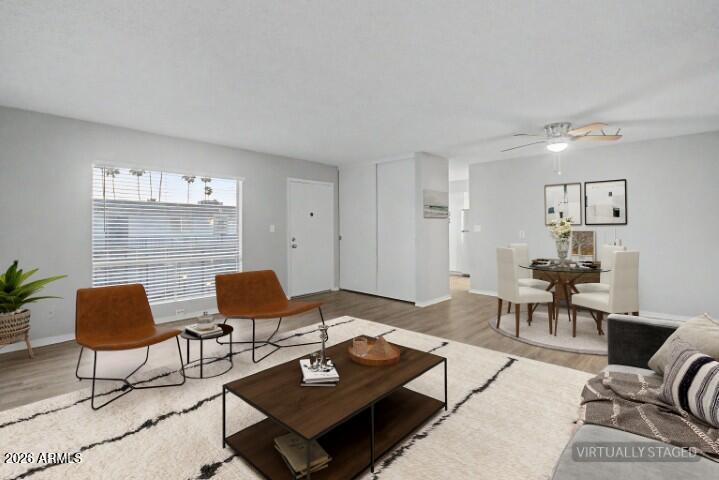 3230 E PINCHOT Avenue 32