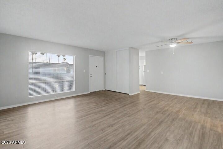 3230 E PINCHOT Avenue 32