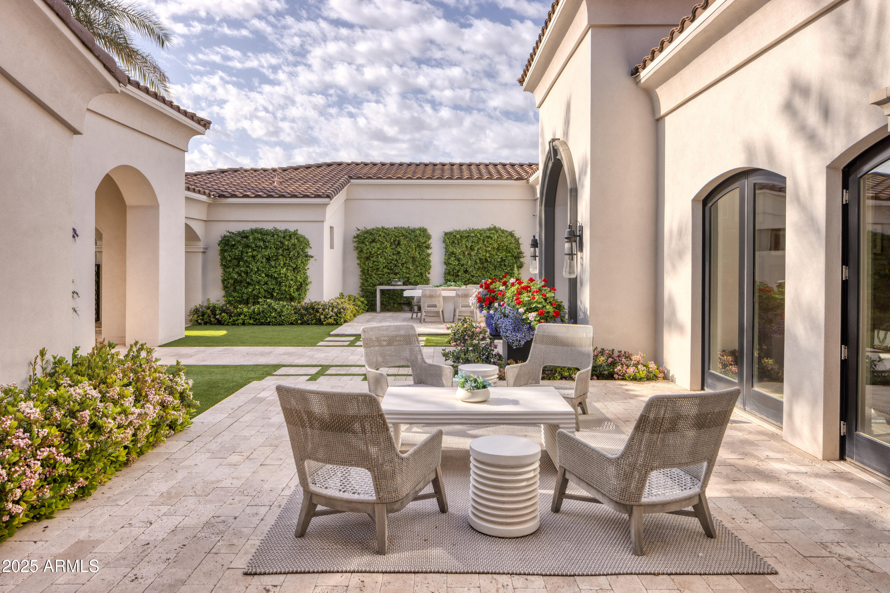 5220 N Casa Blanca Drive