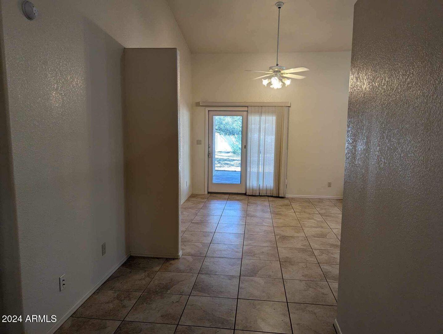 TRACT 111 PDS Country Club - Residential Lease