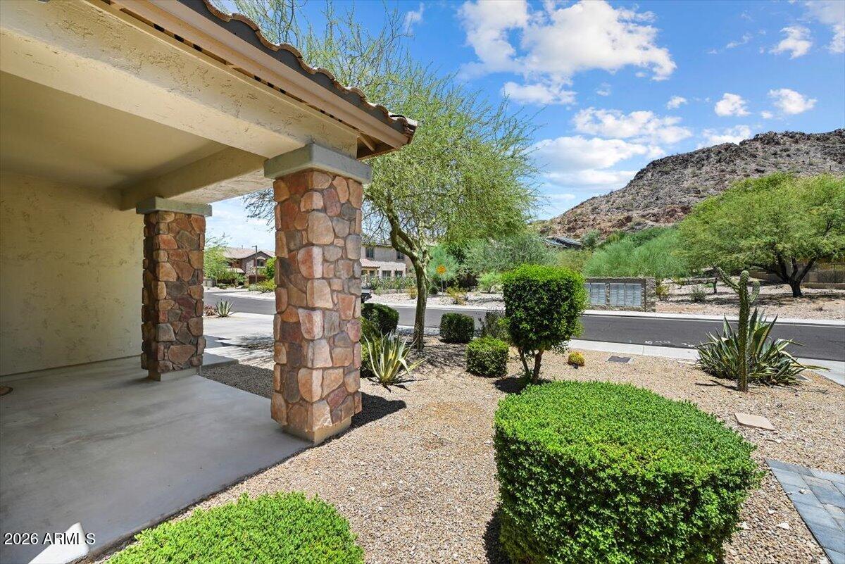 27810 N SIERRA SKY Drive
