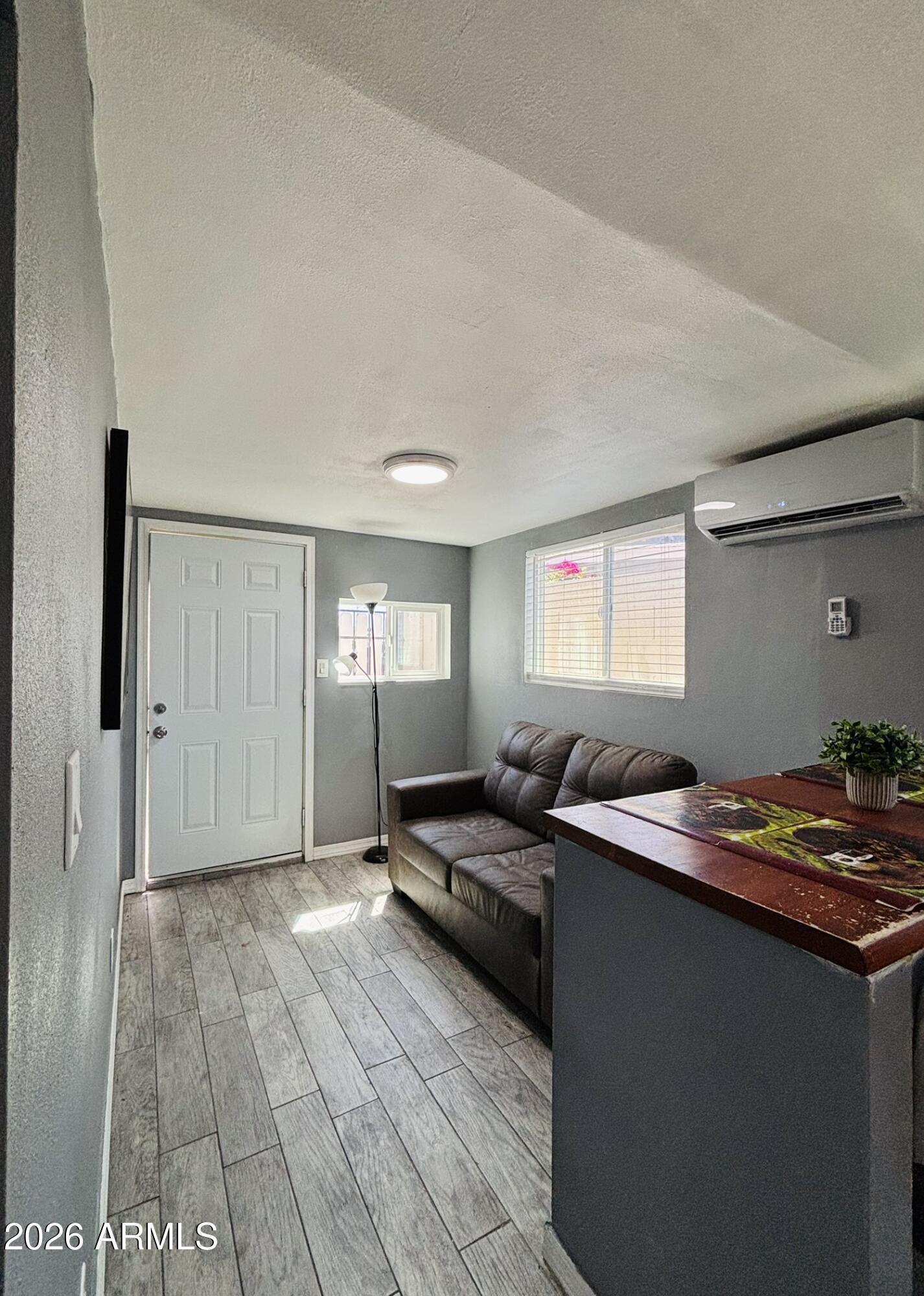 3720 W Mauna Loa Lane Studio