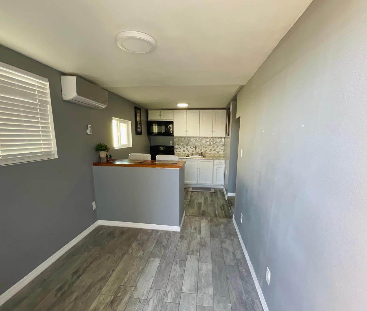 3720 W Mauna Loa Lane Studio