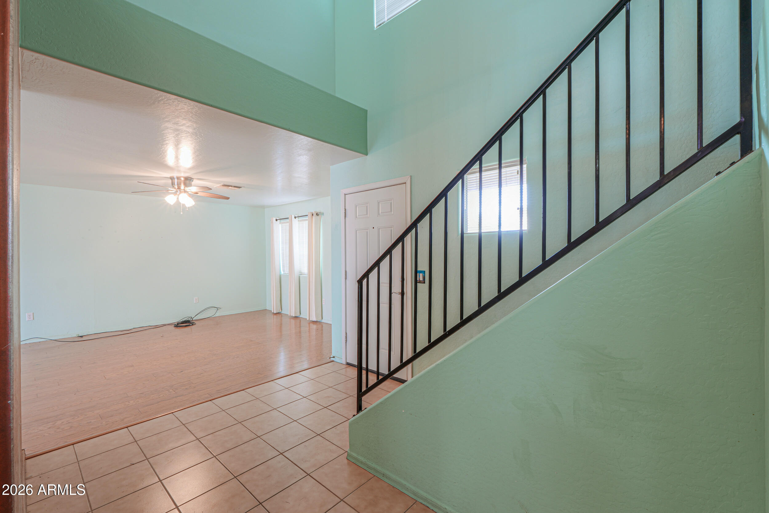 158 N SYCAMORE Street