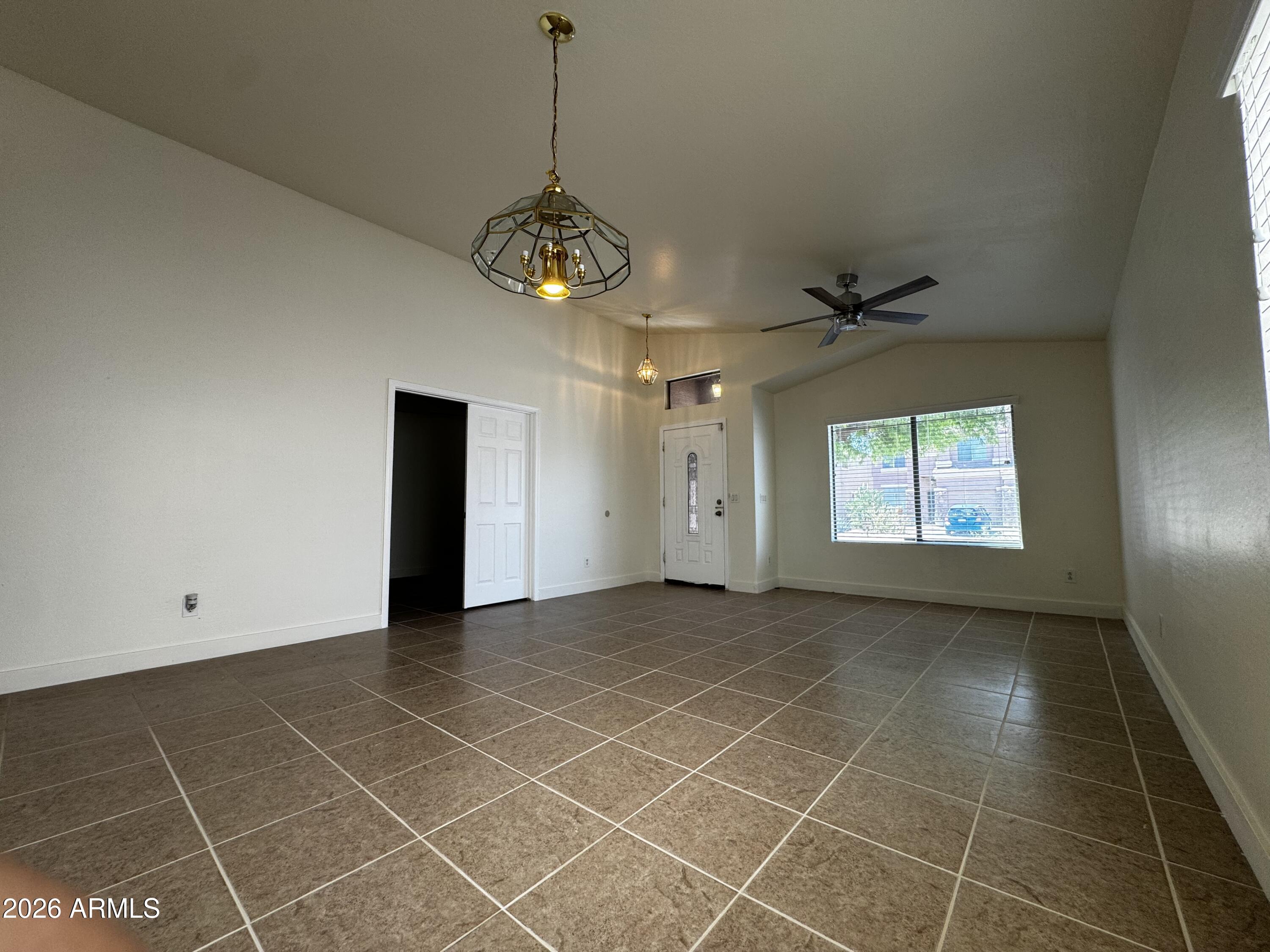 43250 W ESTRADA Street