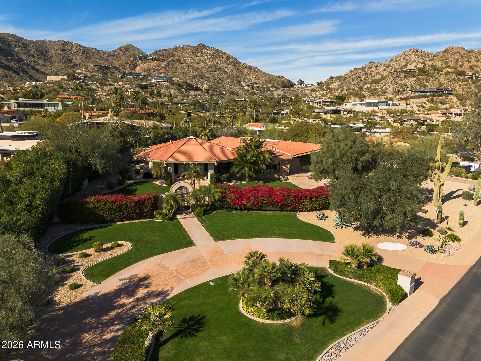 7224 N LAKESIDE Lane