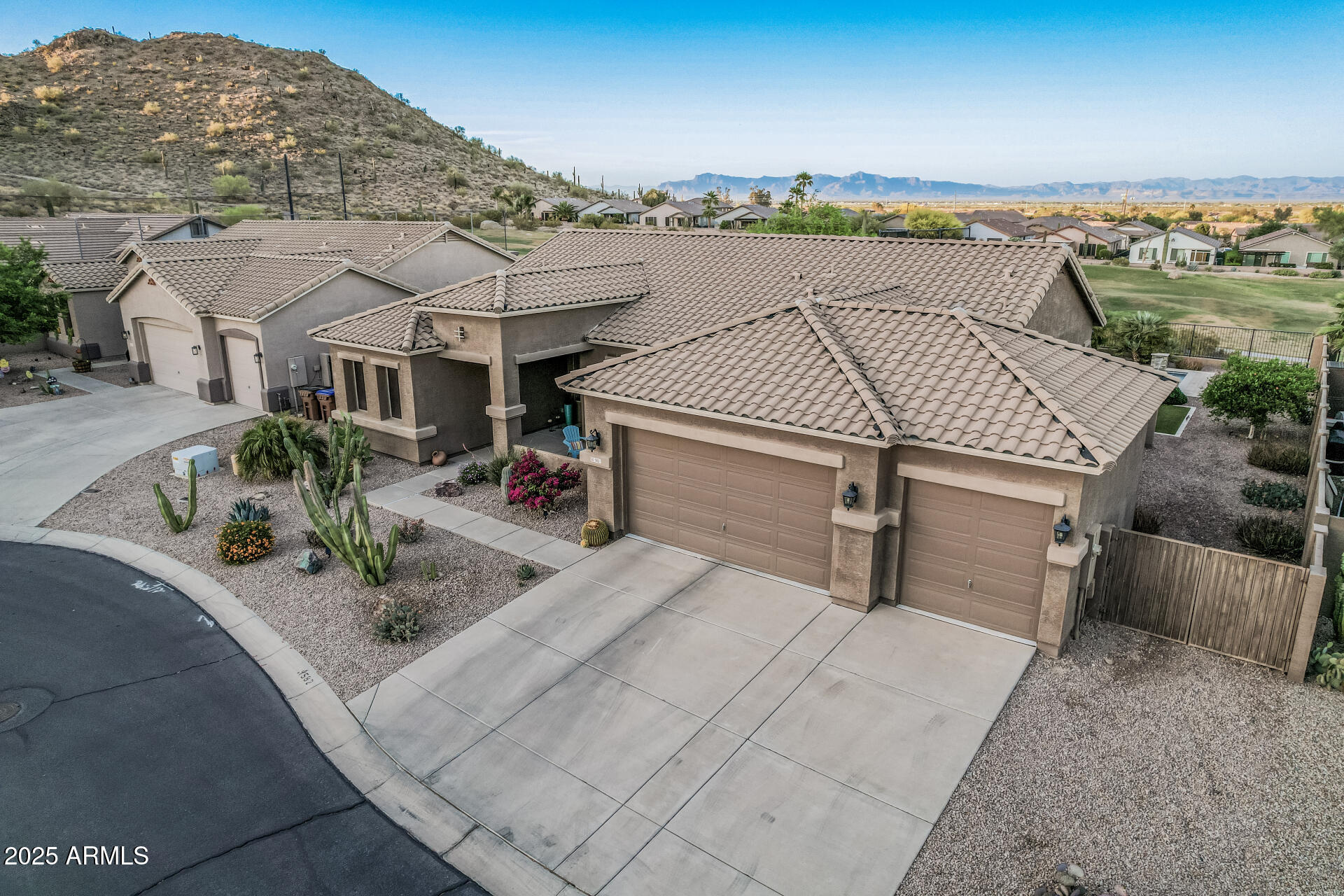 582 W STIRRUP Lane