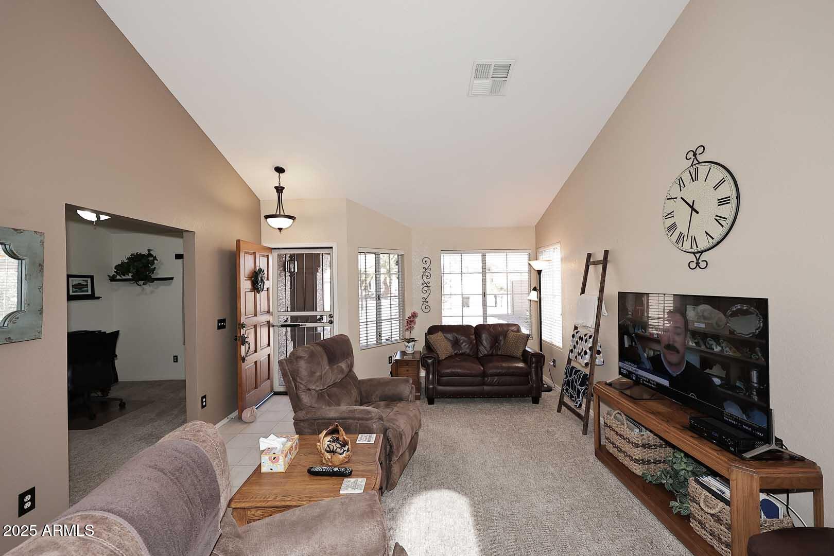 4152 N SIGNAL Circle