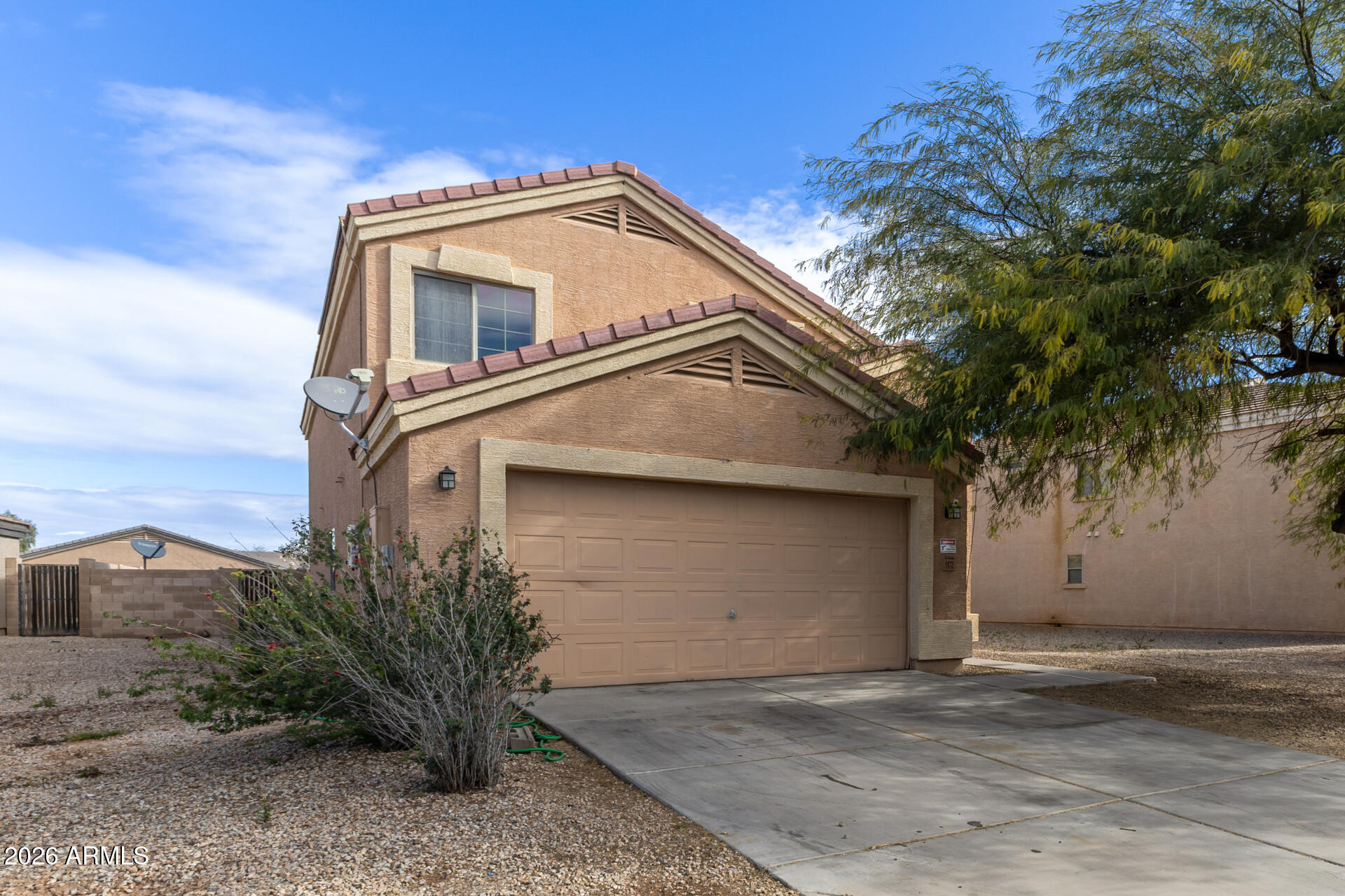 1872 E KACHINA Drive