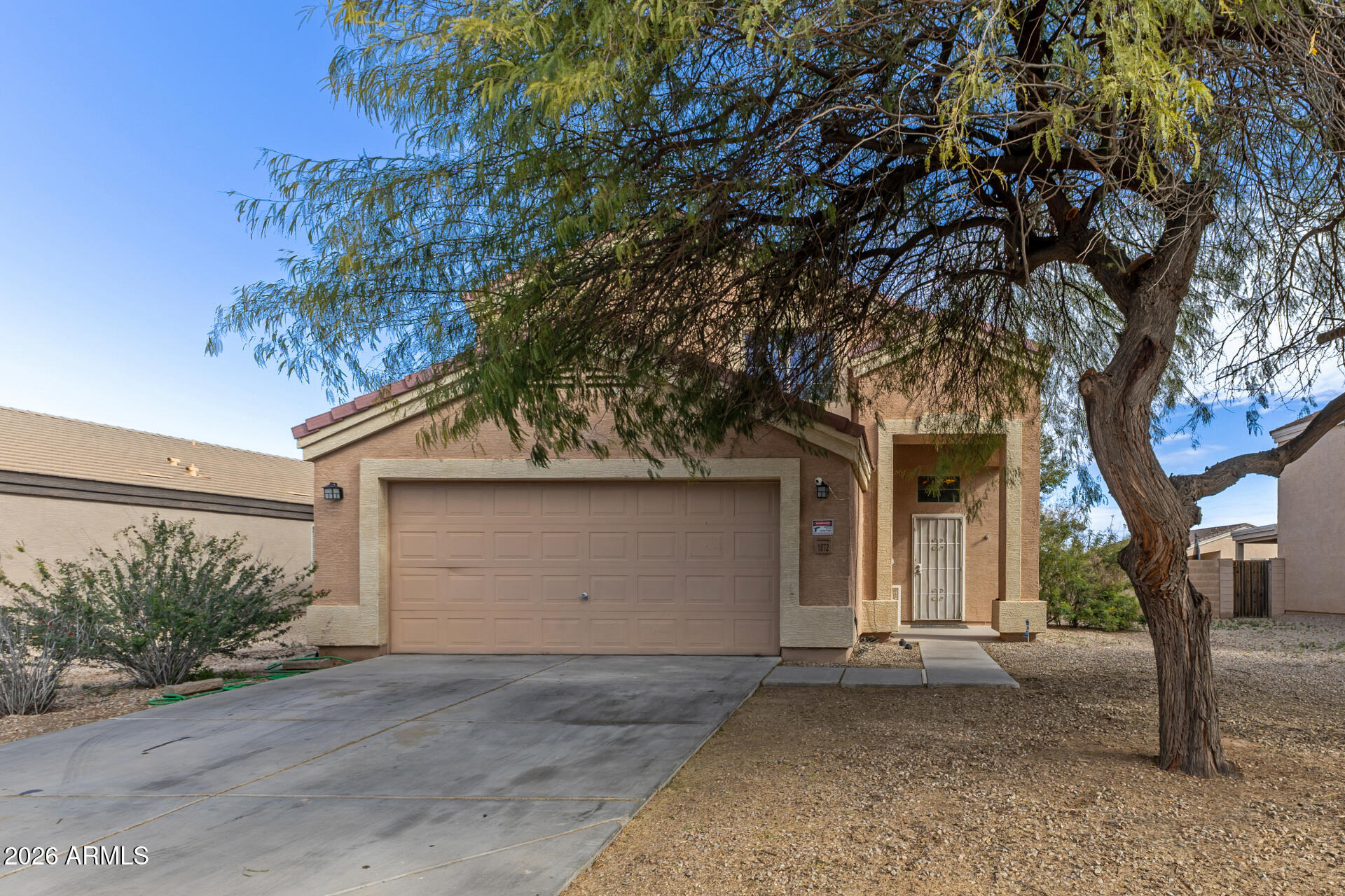 1872 E KACHINA Drive