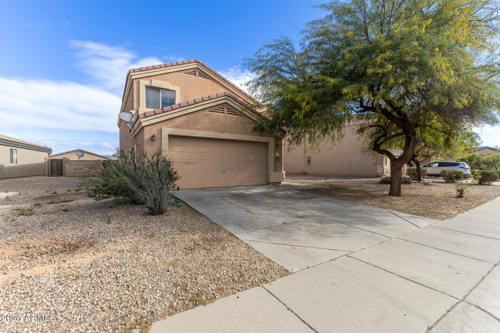 1872 E KACHINA Drive