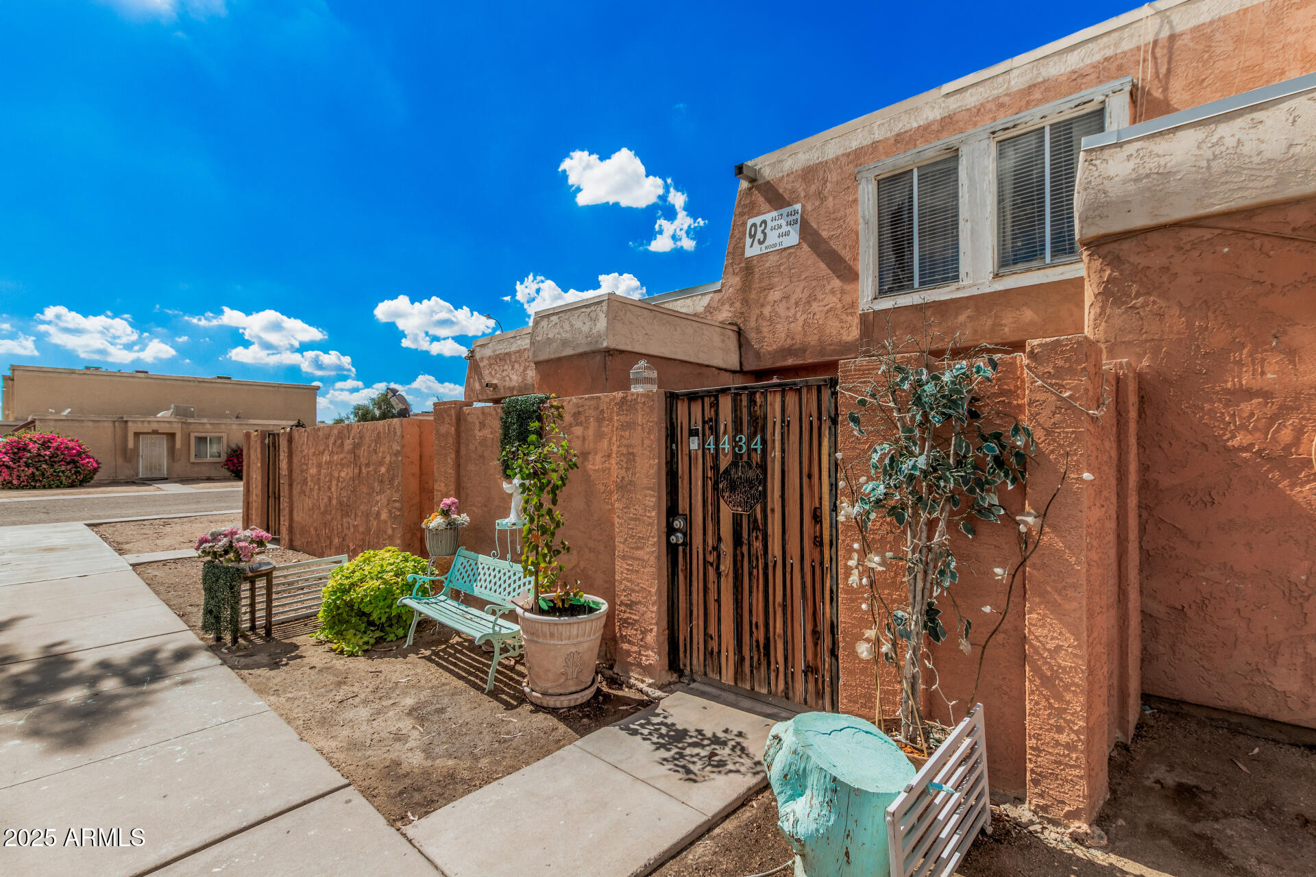 Homes 2 4434 E WOOD Street