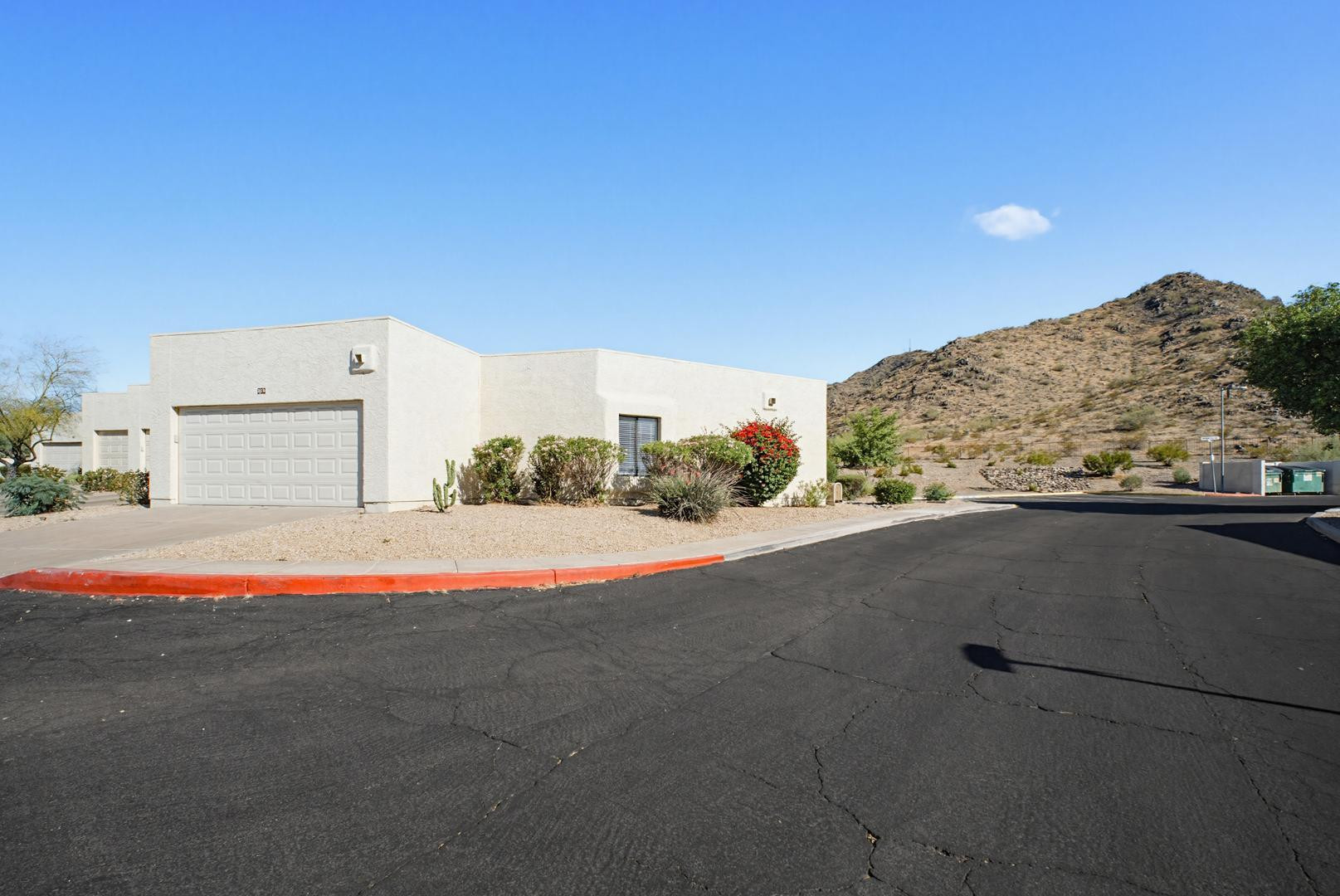 316 E Turquoise Avenue