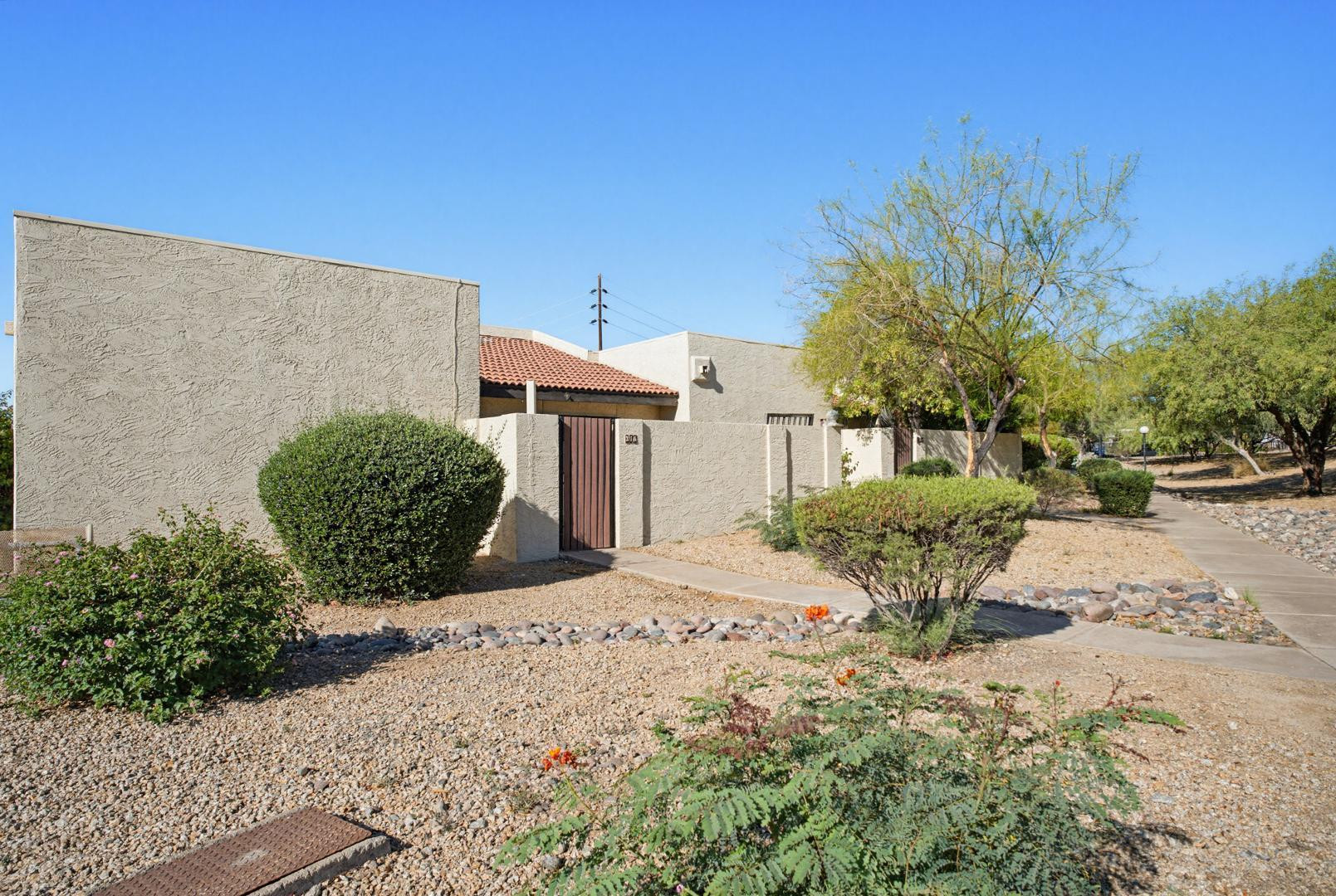 316 E Turquoise Avenue