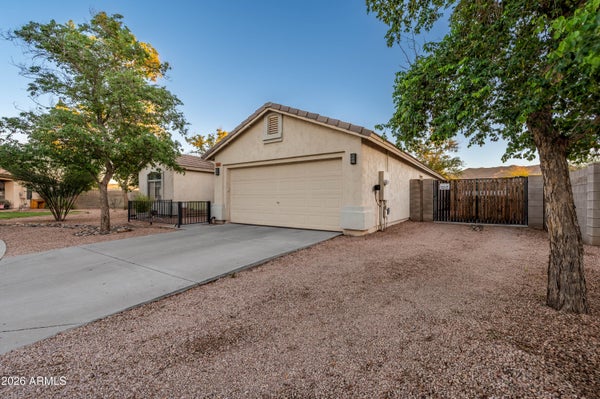 2005 W HARWELL RD, PHOENIX, AZ 85041 - Image cbc50916af7939b9c96dce686de0200d/3755418447