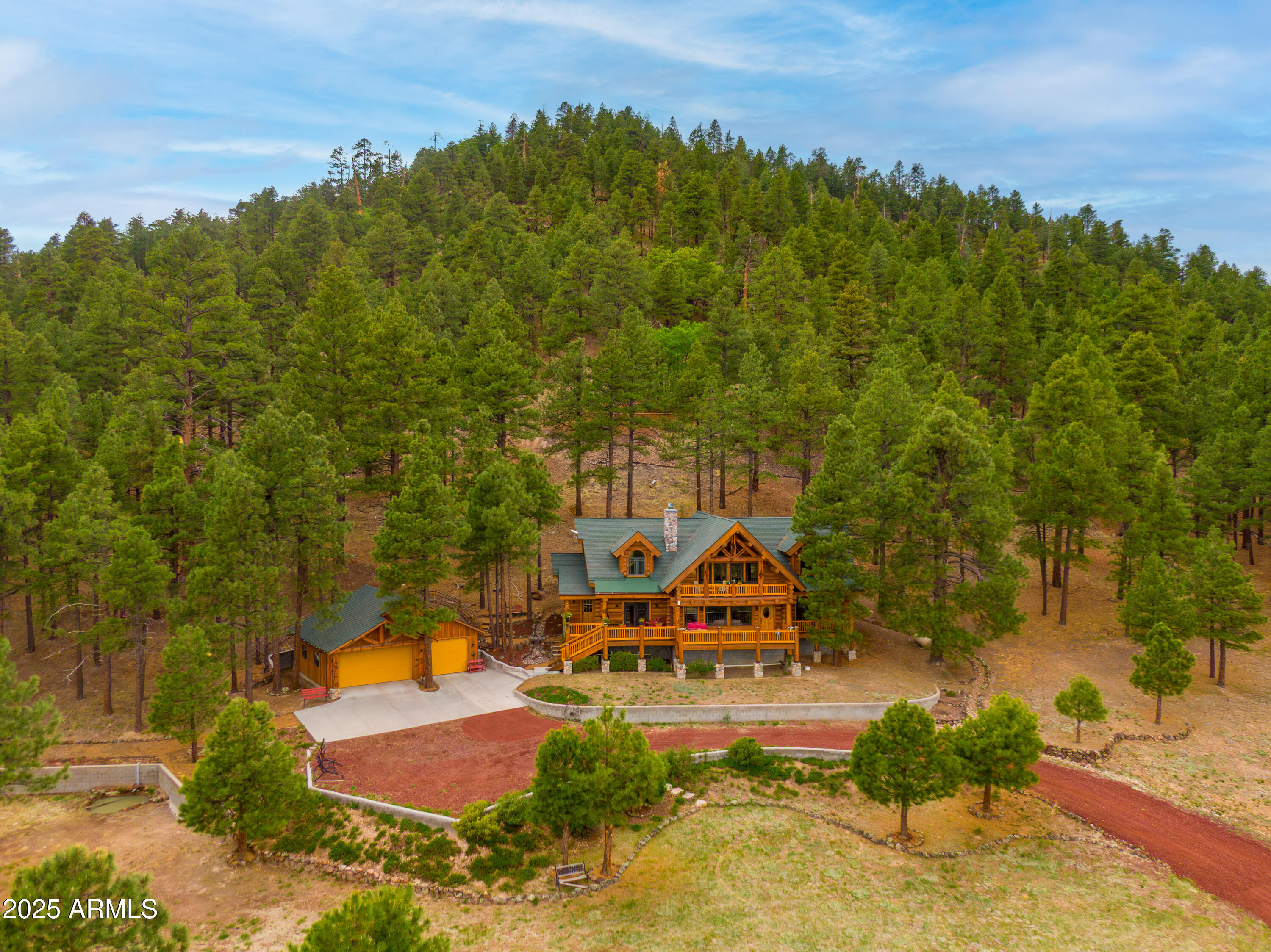 12690 Rustic Cabin Trail