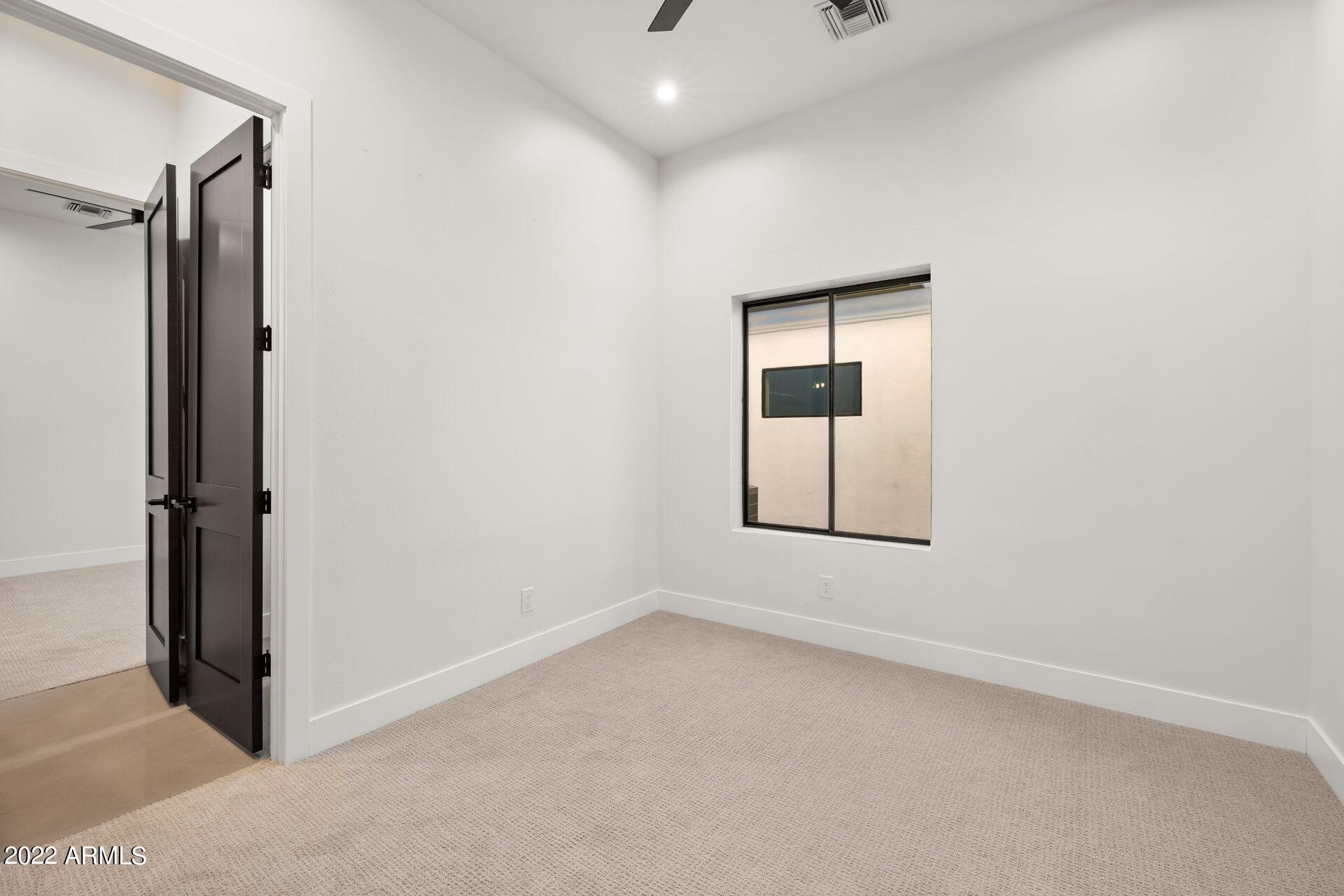 THUNDERBIRD EAST 3 - Residential