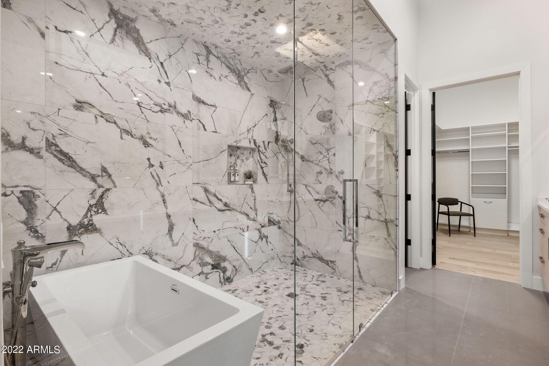 THUNDERBIRD EAST 3 - Residential