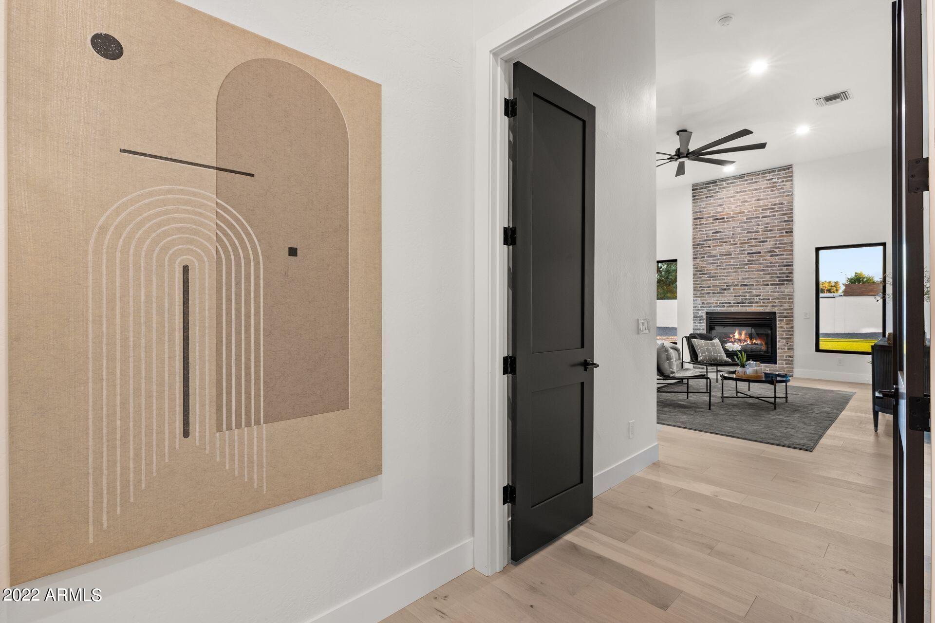 THUNDERBIRD EAST 3 - Residential