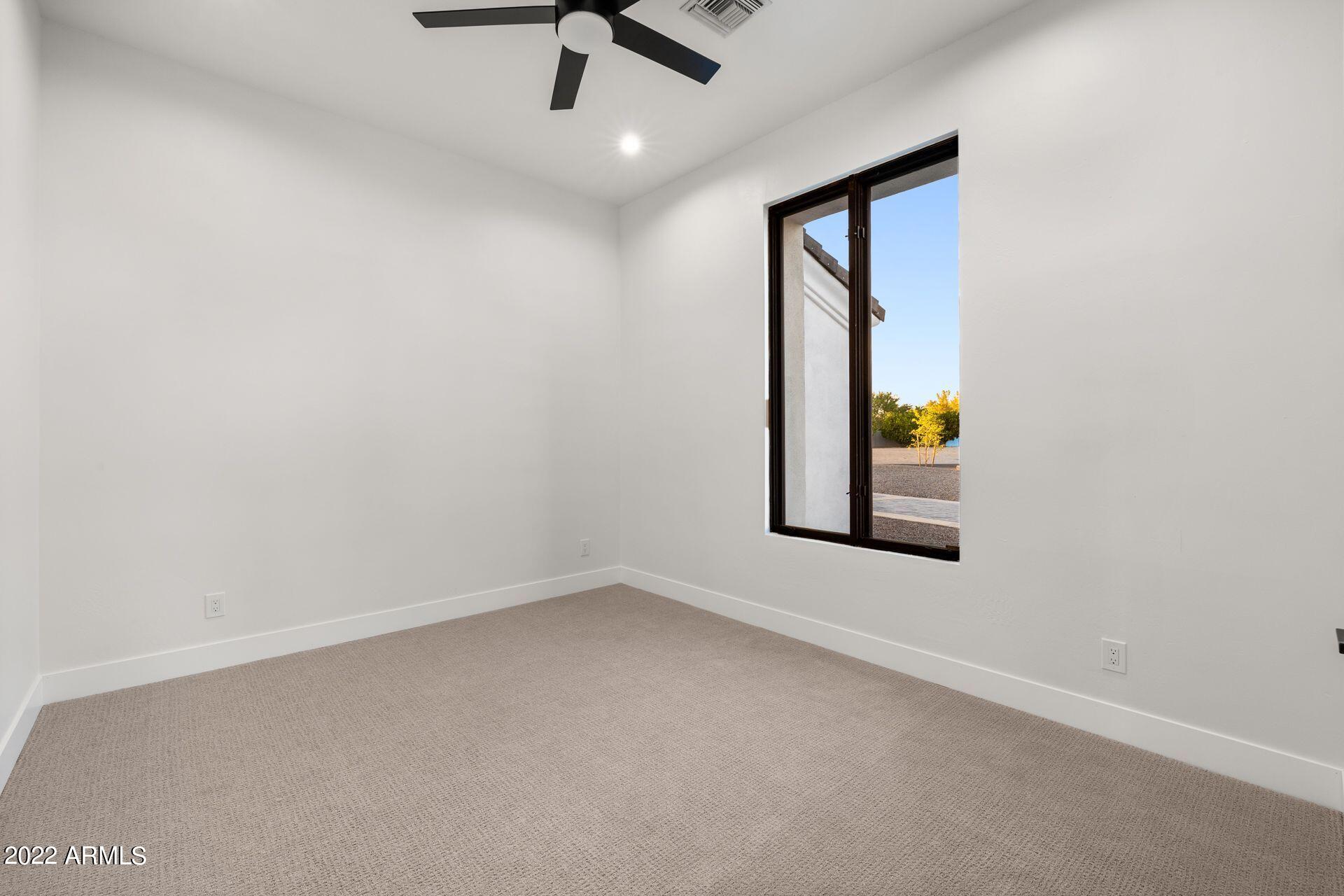 THUNDERBIRD EAST 3 - Residential
