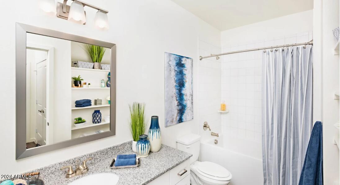 1441 E GERMANN Road 3