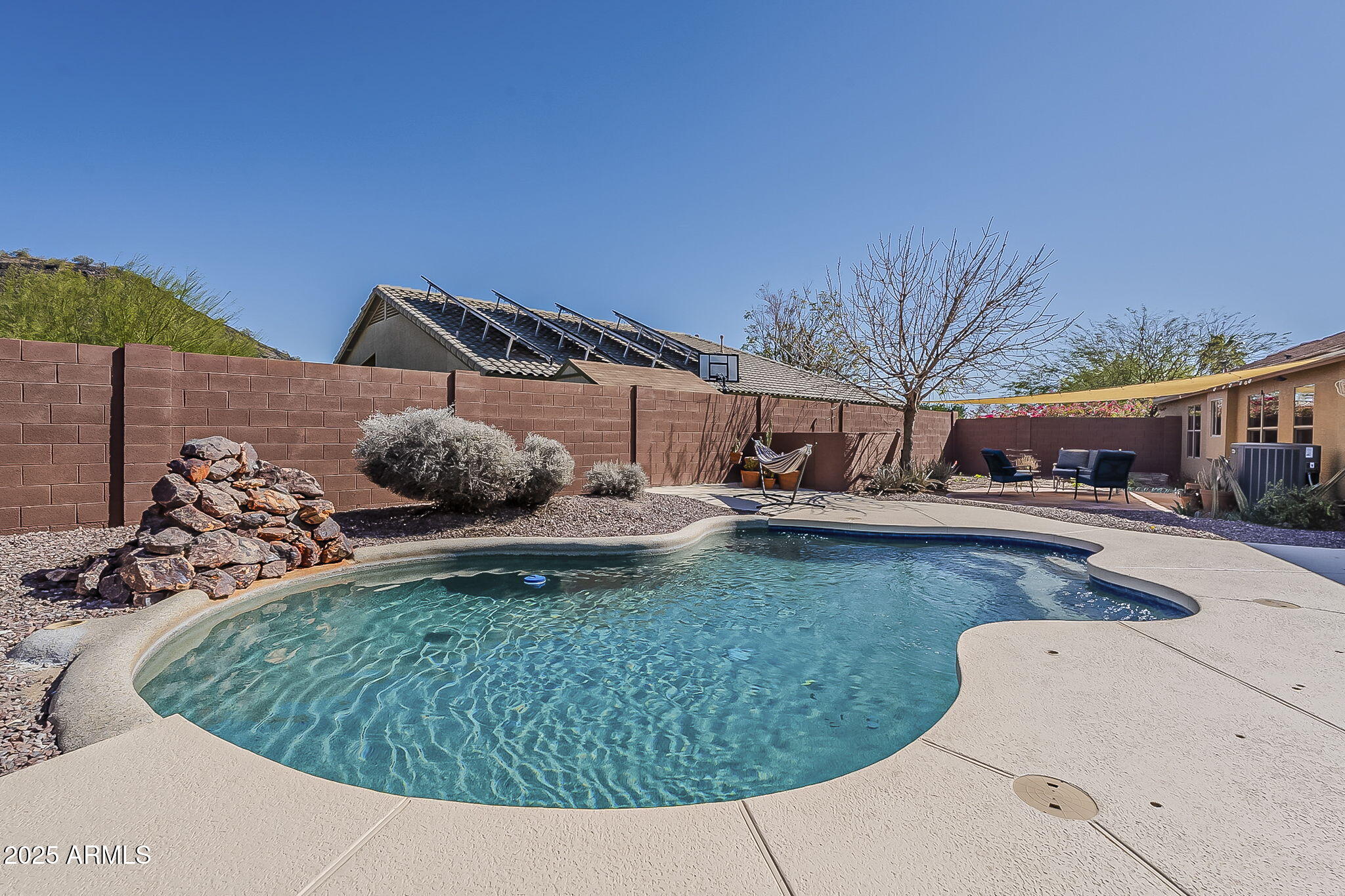 3116 W FOLGERS Road