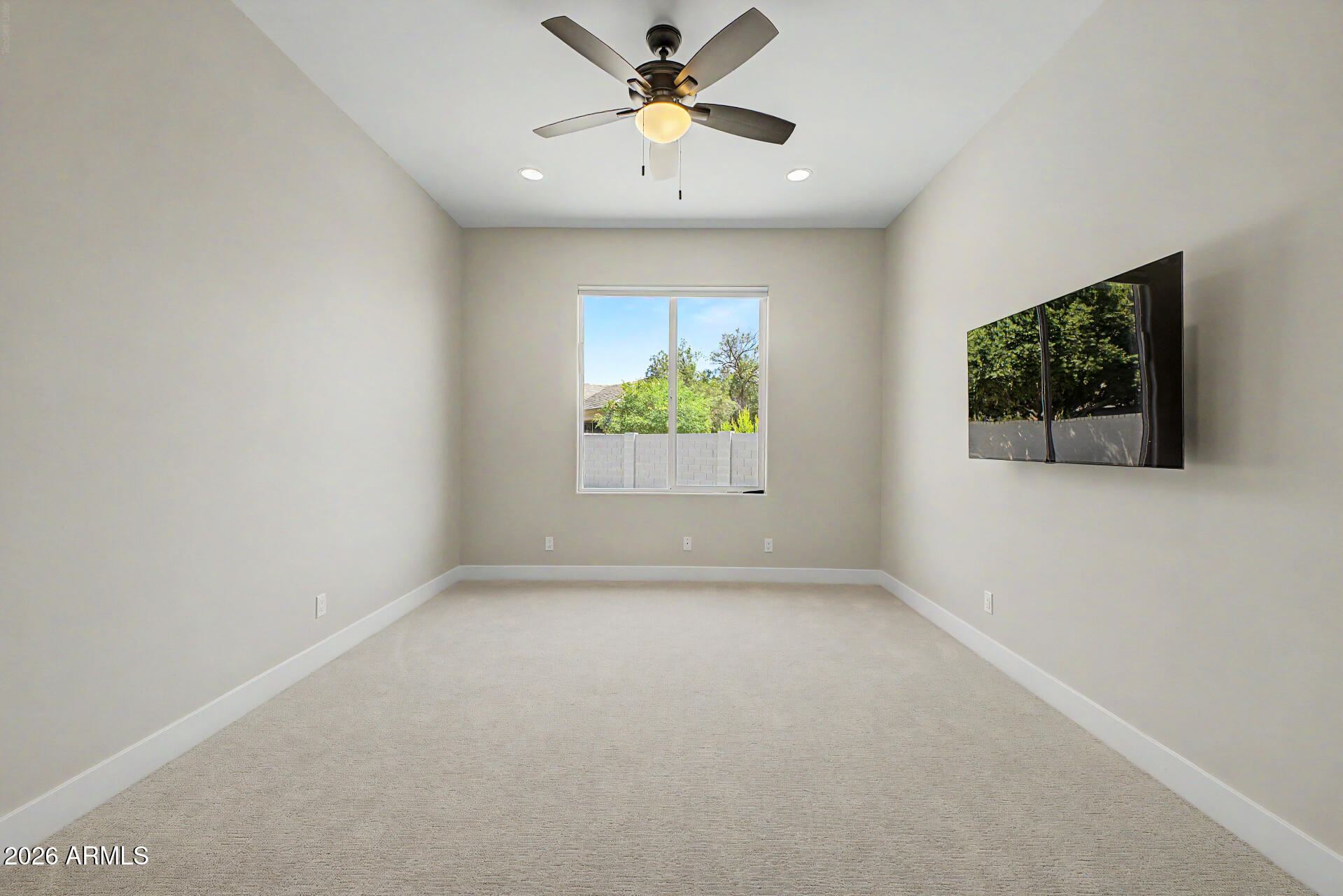 Mesa, Arizona, 85203, United States, 5 Bedrooms Bedrooms, ,5 BathroomsBathrooms,Residential,Active,2043276