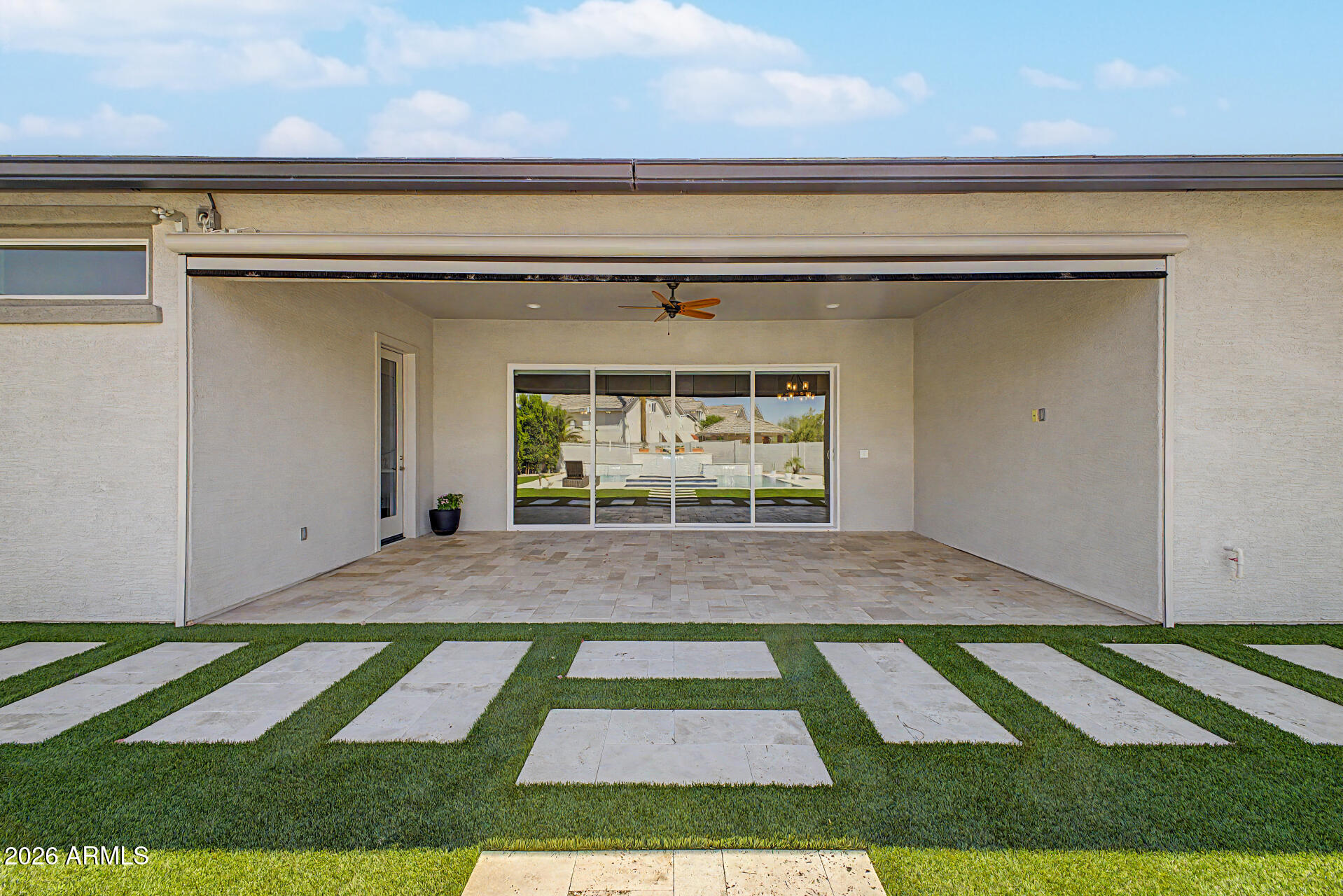 Mesa, Arizona, 85203, United States, 5 Bedrooms Bedrooms, ,5 BathroomsBathrooms,Residential,Active,2043276