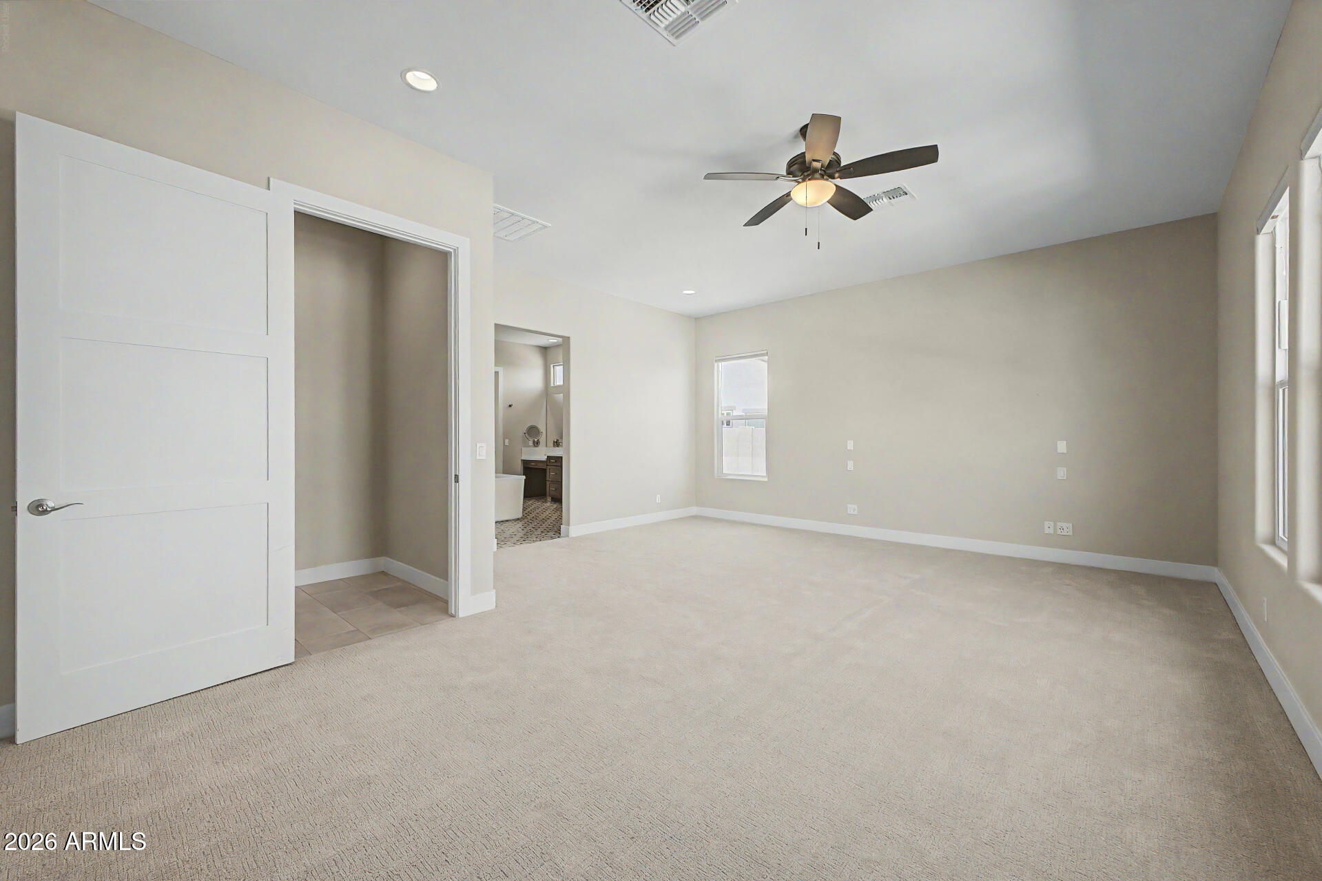 Mesa, Arizona, 85203, United States, 5 Bedrooms Bedrooms, ,5 BathroomsBathrooms,Residential,Active,2043276