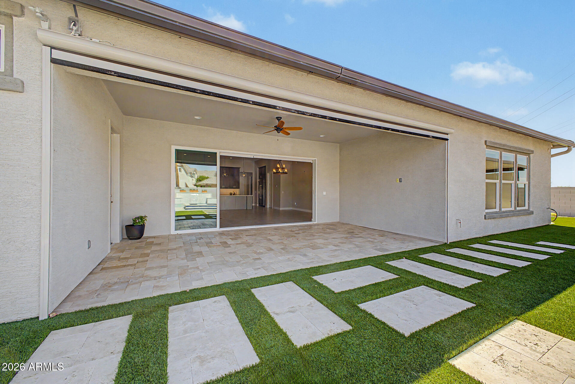 Mesa, Arizona, 85203, United States, 5 Bedrooms Bedrooms, ,5 BathroomsBathrooms,Residential,Active,2043276