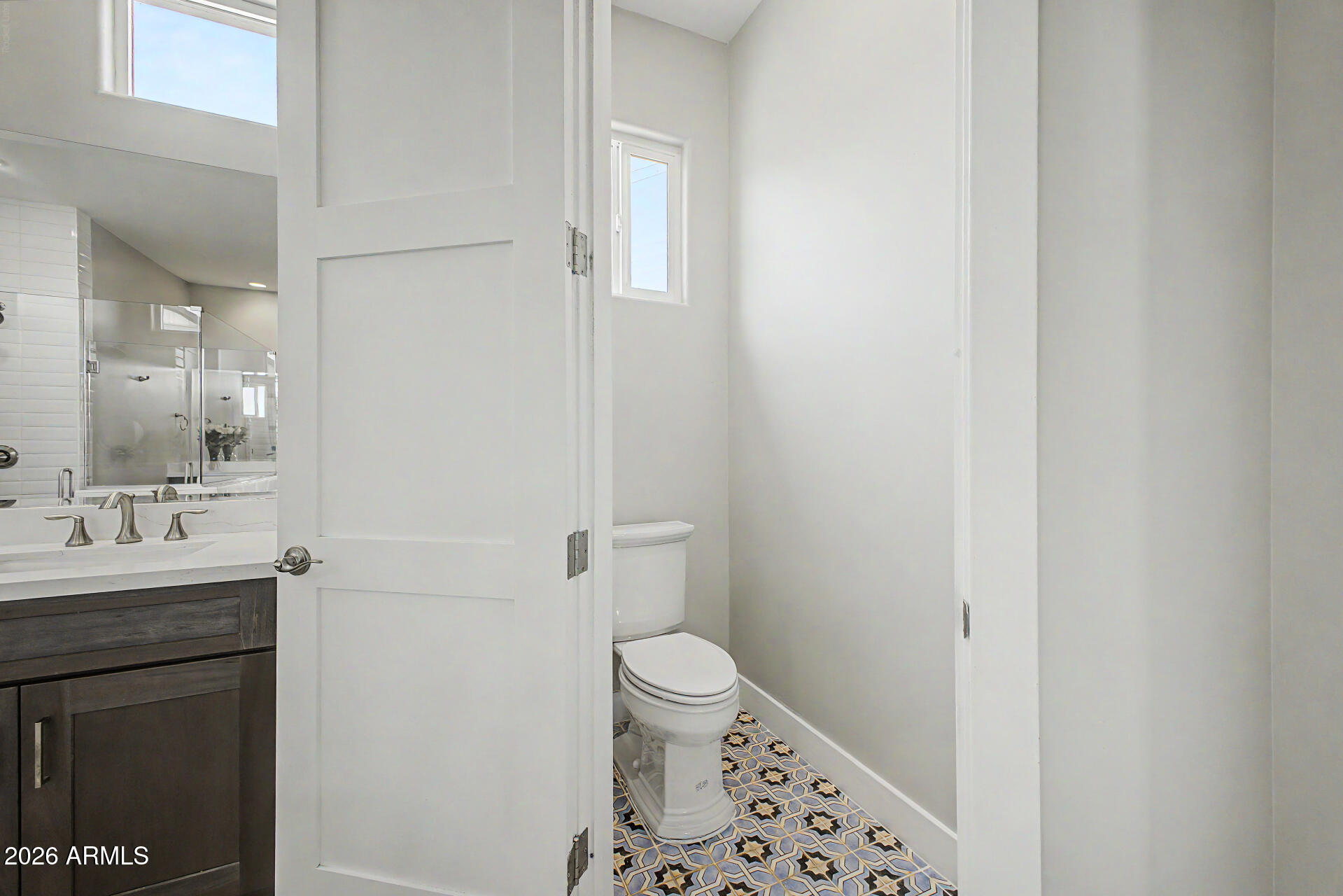 Mesa, Arizona, 85203, United States, 5 Bedrooms Bedrooms, ,5 BathroomsBathrooms,Residential,Active,2043276