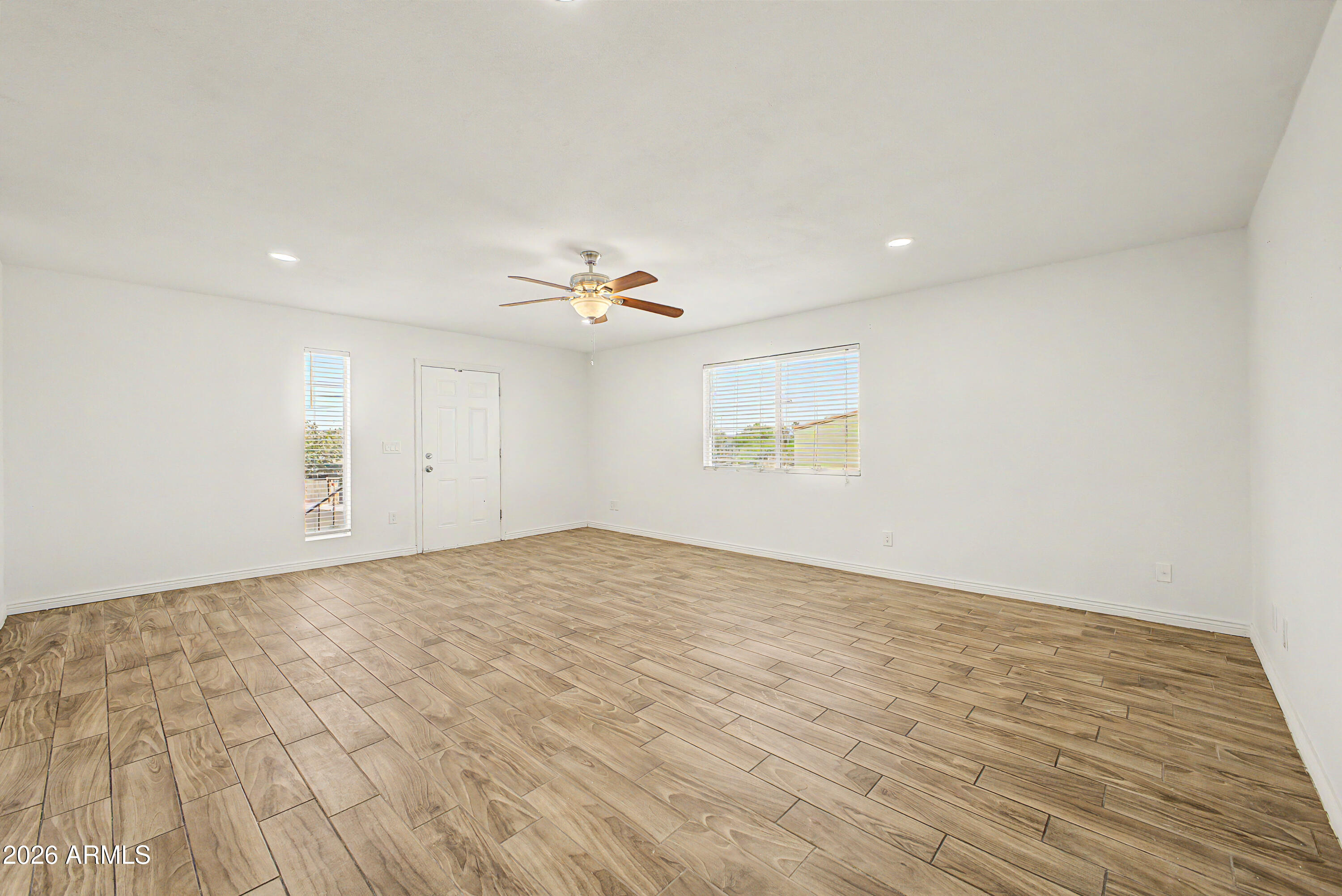 2132 W Glenrosa Avenue 81D