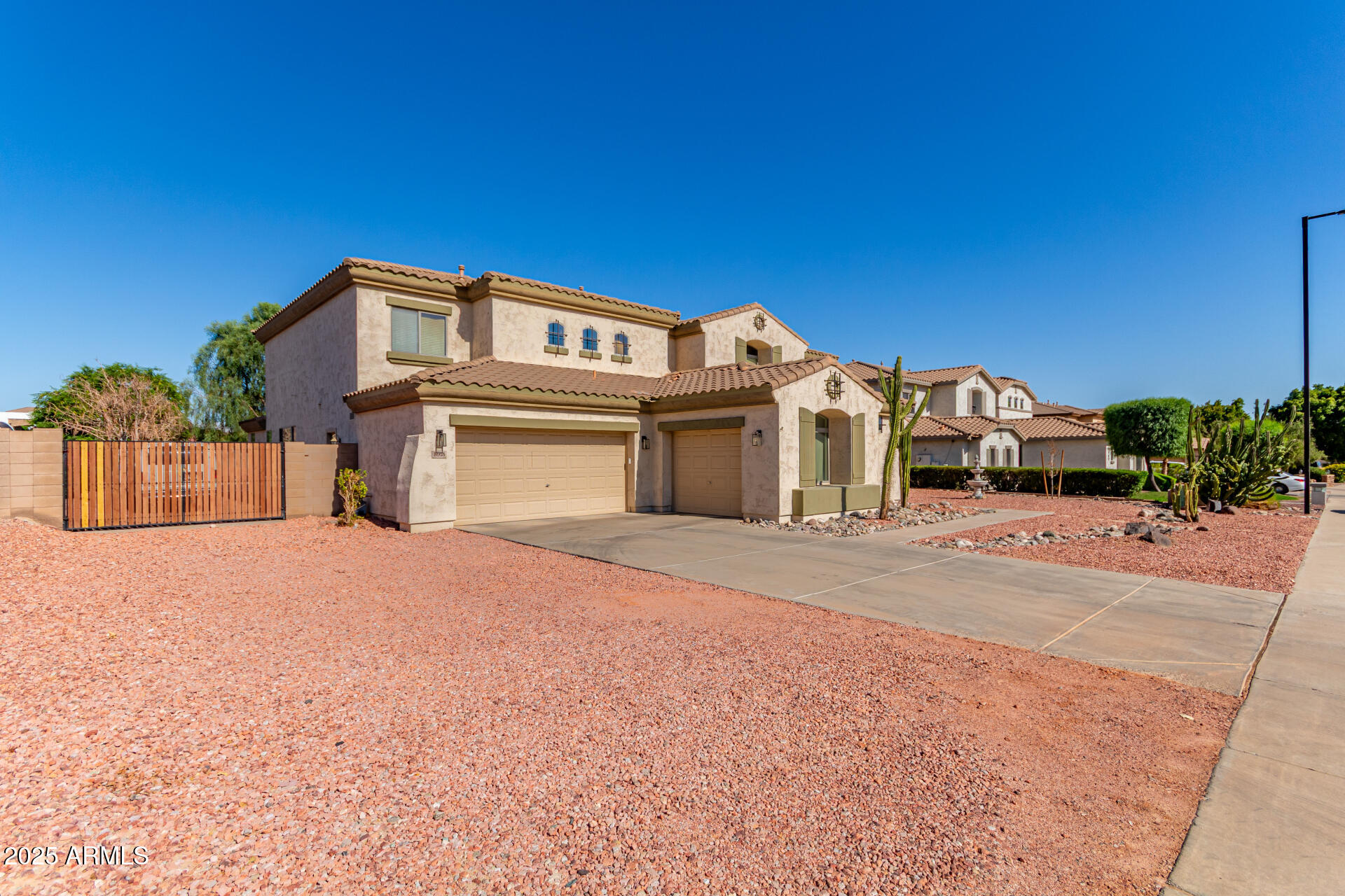 5915 N 131ST Drive