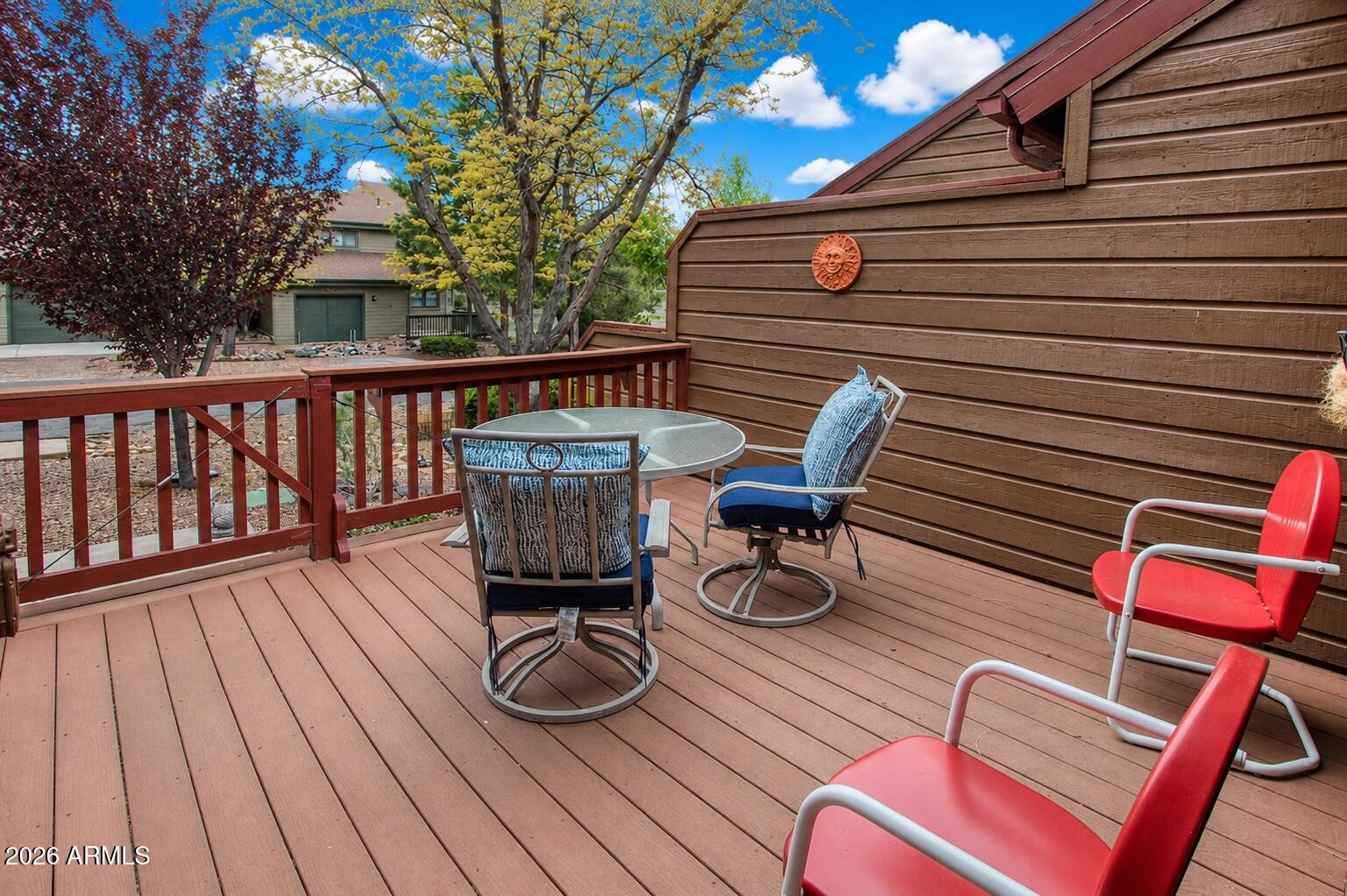 PINE LAKE MEADOWS - Residential