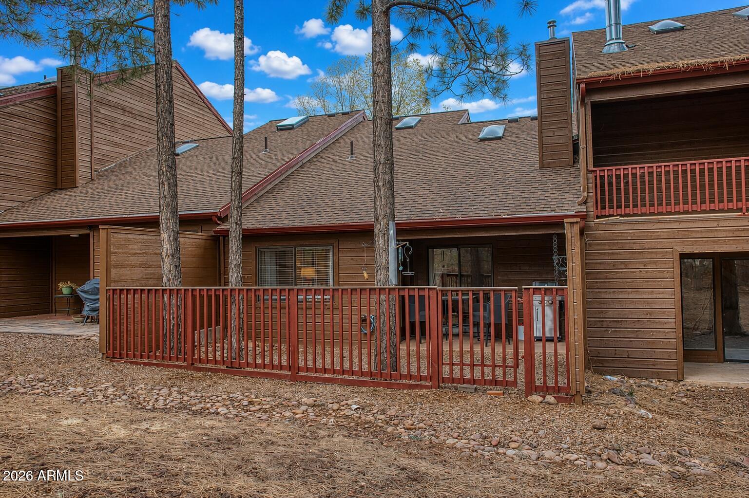 PINE LAKE MEADOWS - Residential