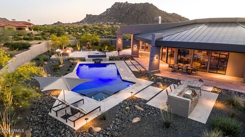 DESERT SUMMIT - Residential