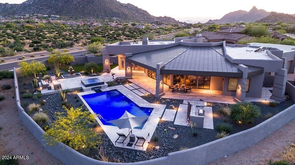 DESERT SUMMIT - Residential