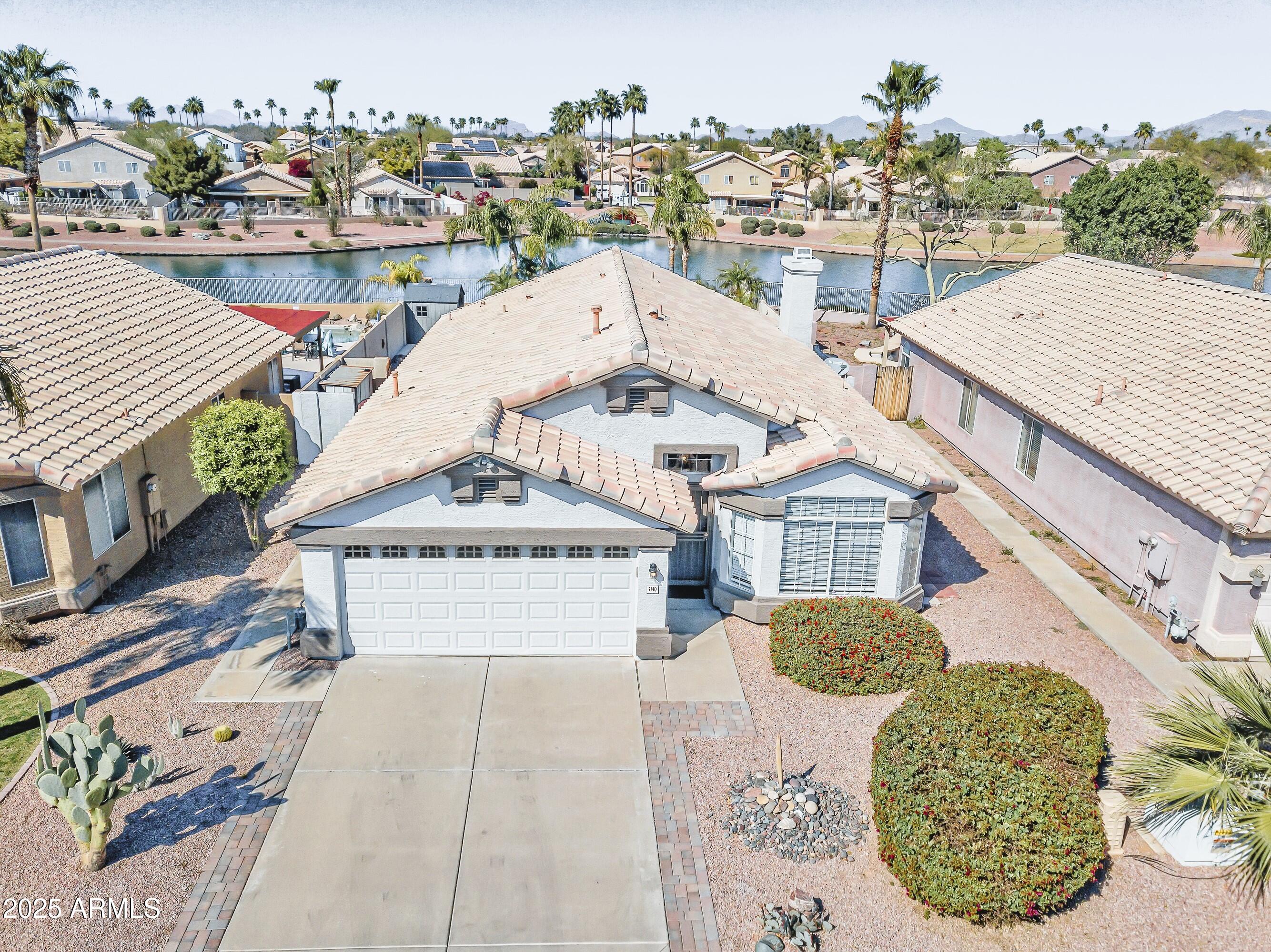 7140 E JUANITA Avenue