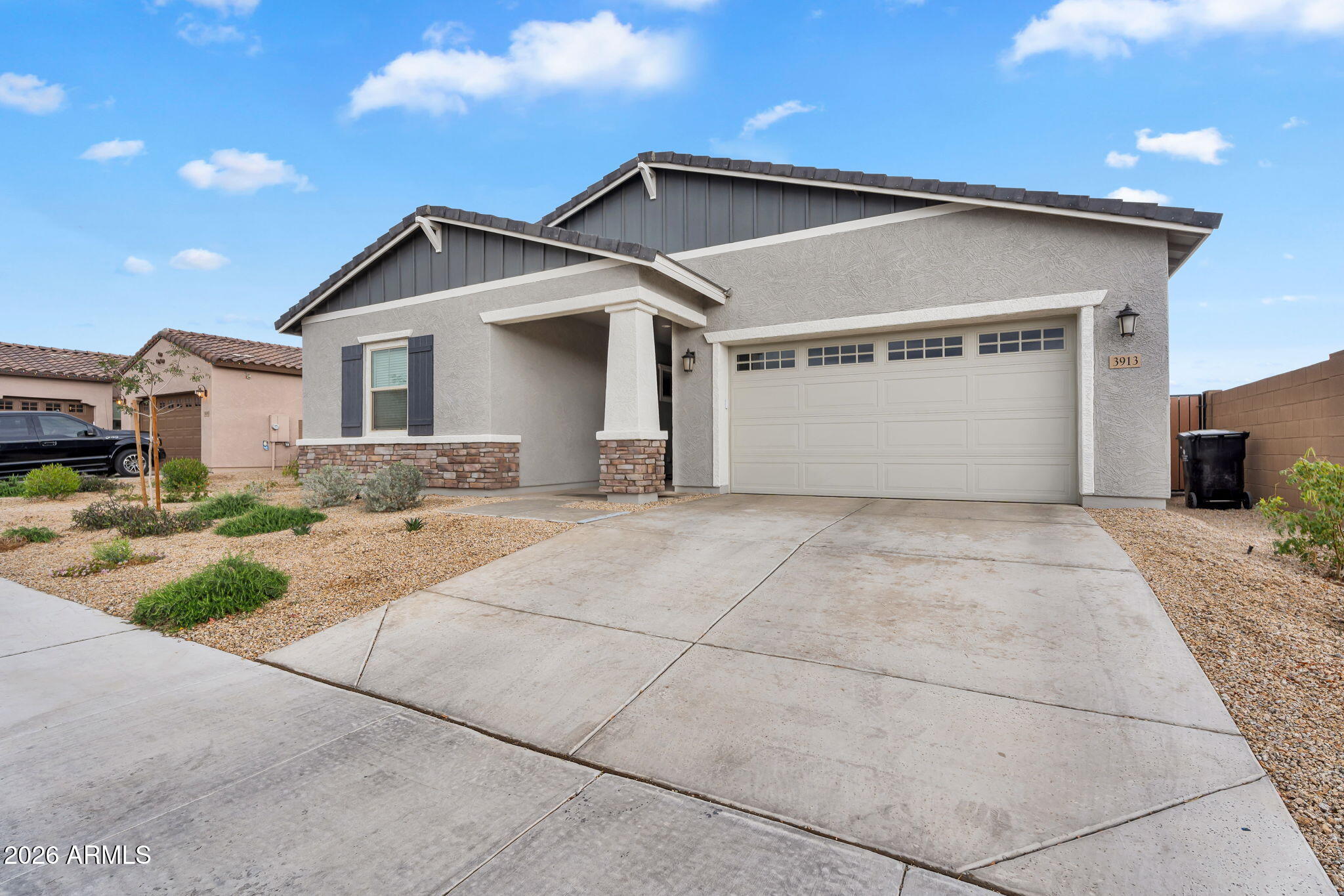 3913 W MCNEIL Street