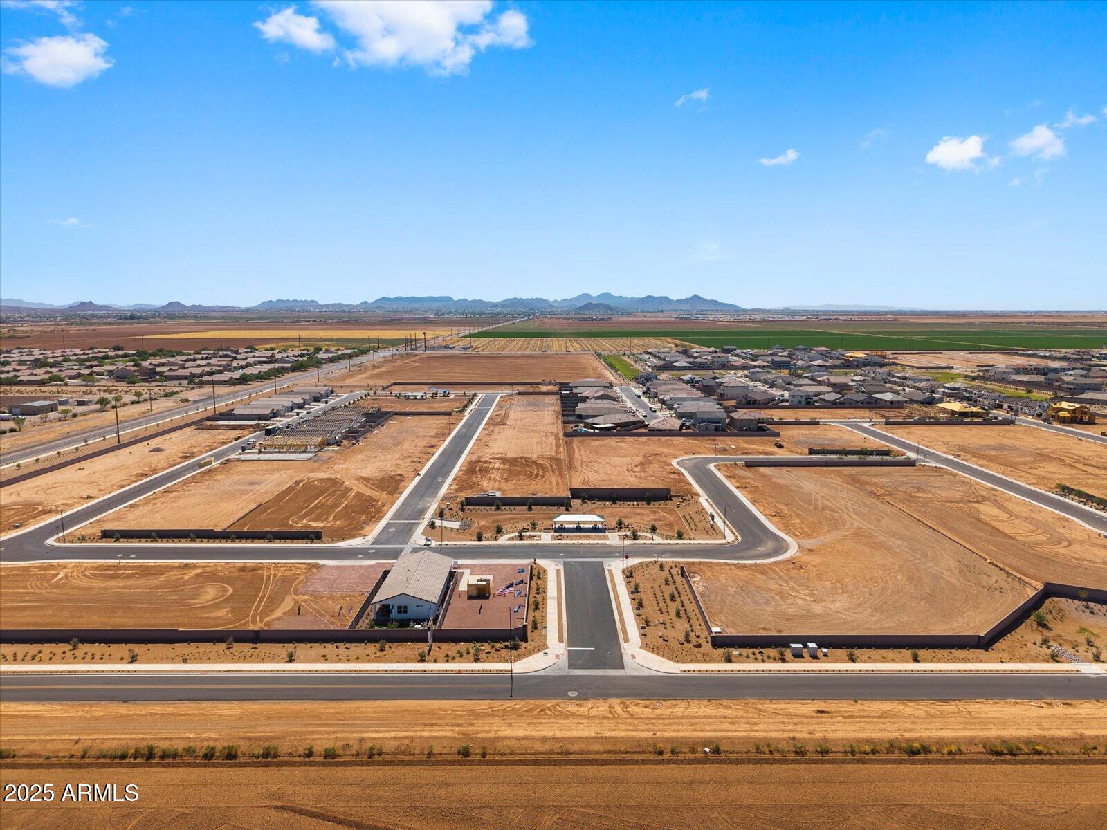 7560 E COZY COTTAGE Lane