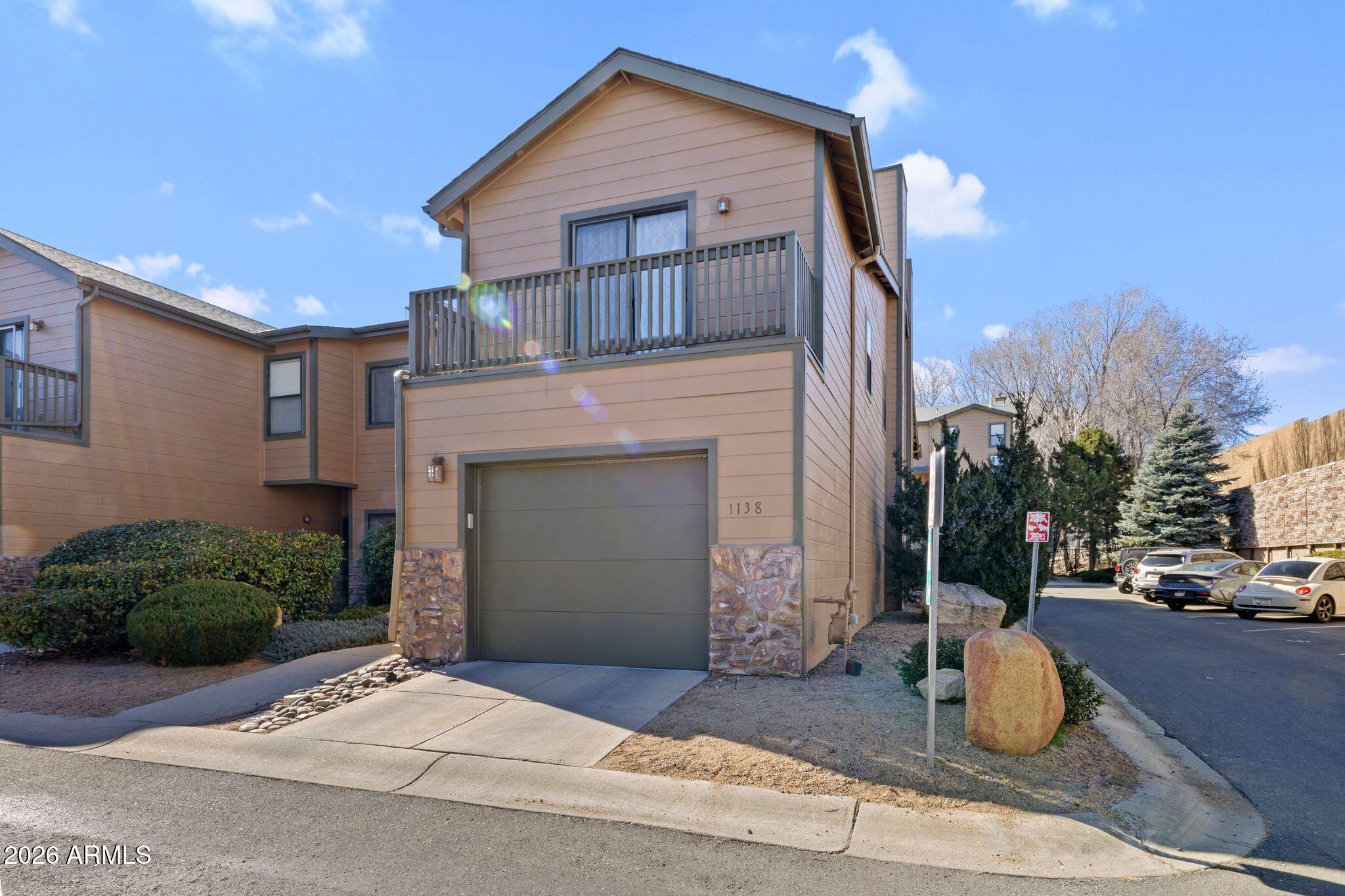 BOULDER PARK TOWNHOMES REPLAT - Residential