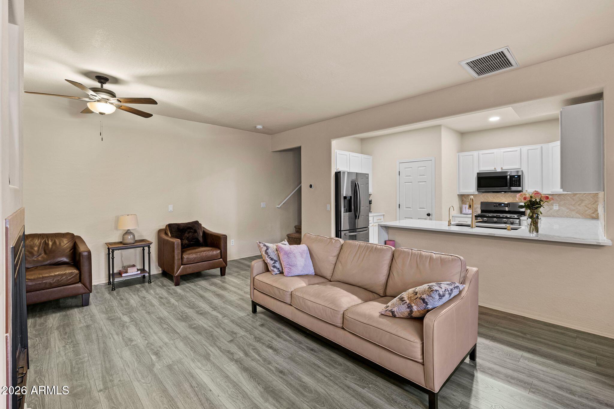 BOULDER PARK TOWNHOMES REPLAT - Residential