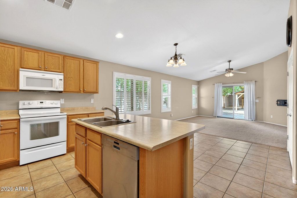 Photo of 42059 W Cheyenne Drive, Maricopa, AZ 85138 (MLS # 7030660)